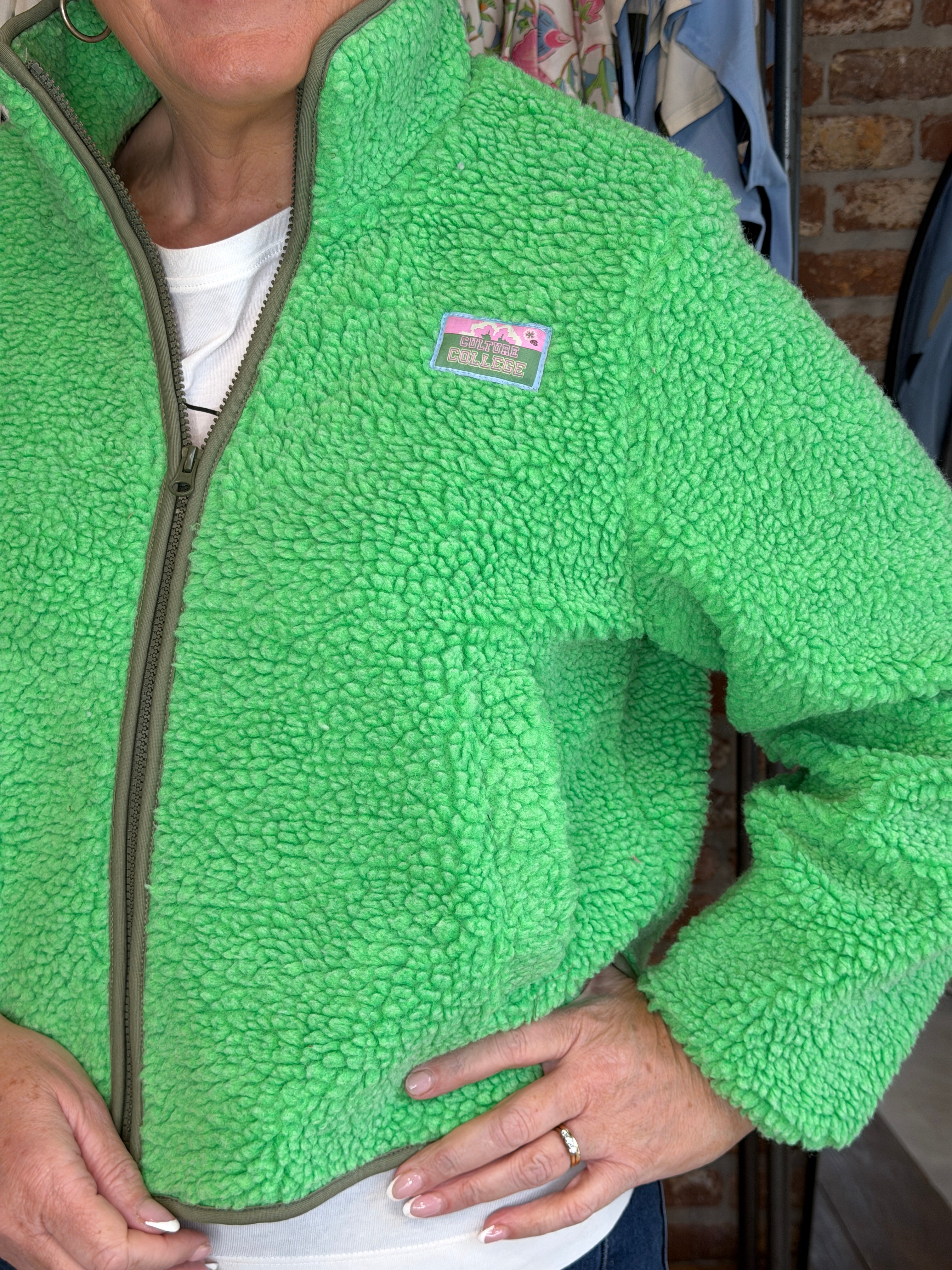 Culture Teddy Jacket in Green