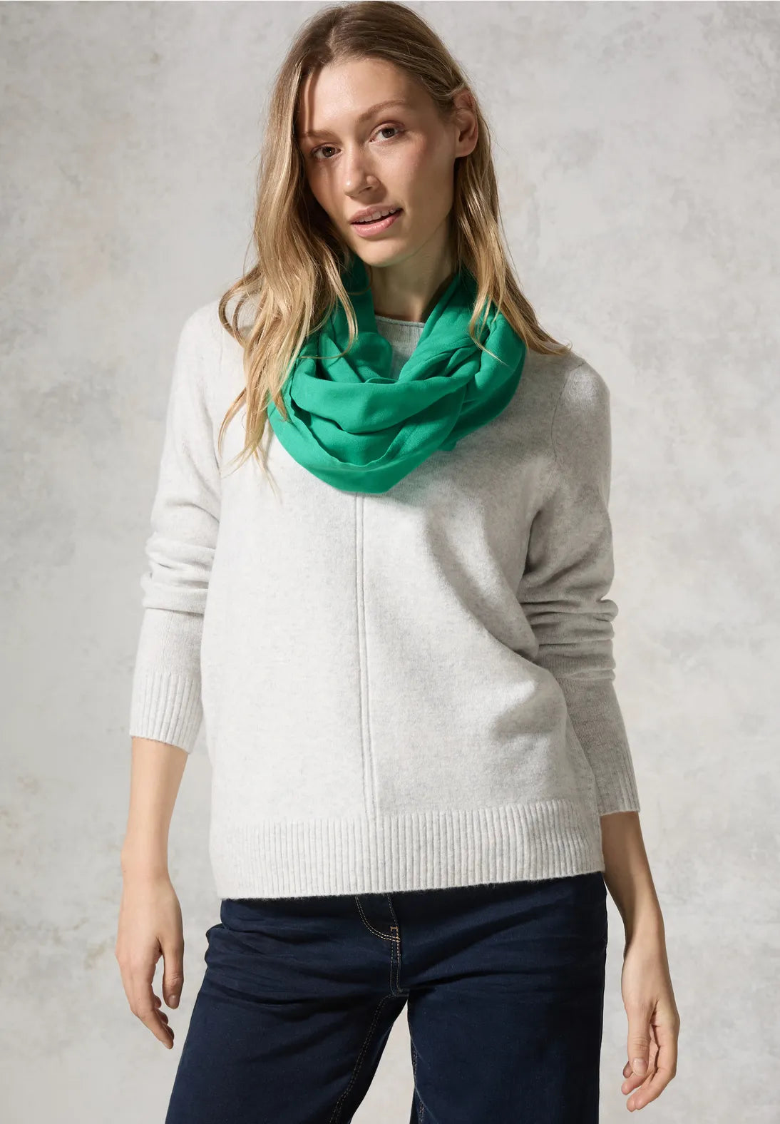 Cecil Basic Snood In Green