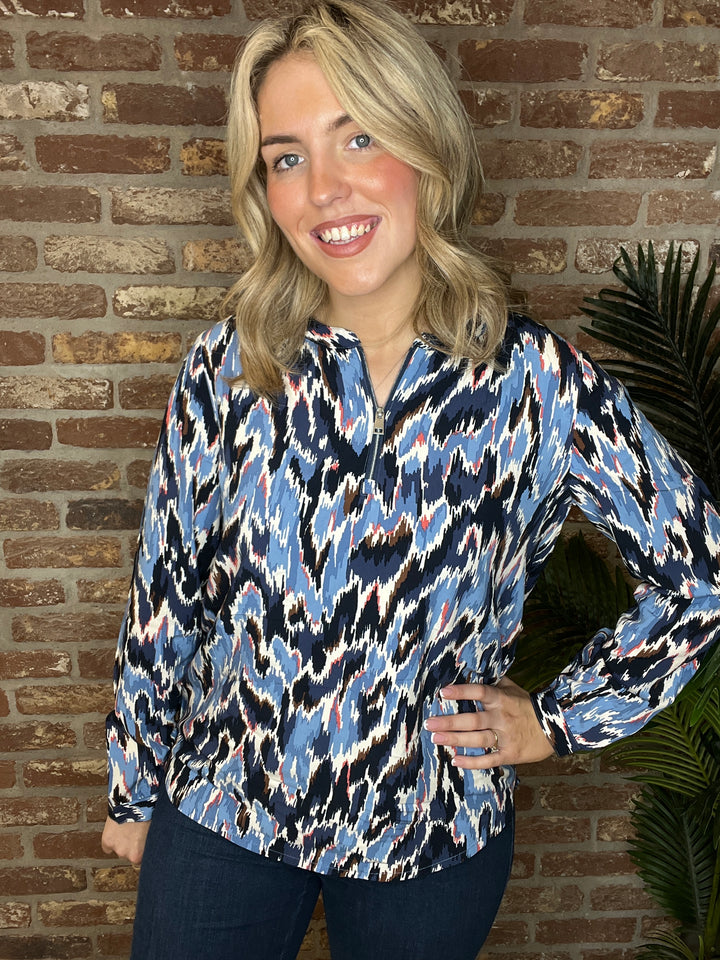 Cecil Print Zip Blouse In Cloud Blue