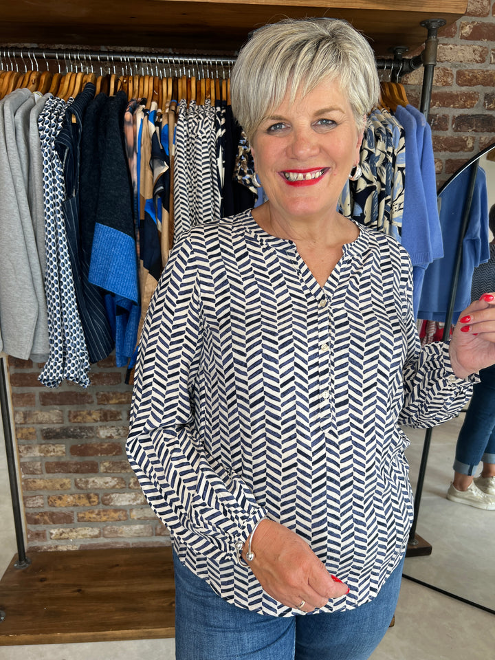 Soya Concept Selia Blouse In Navy