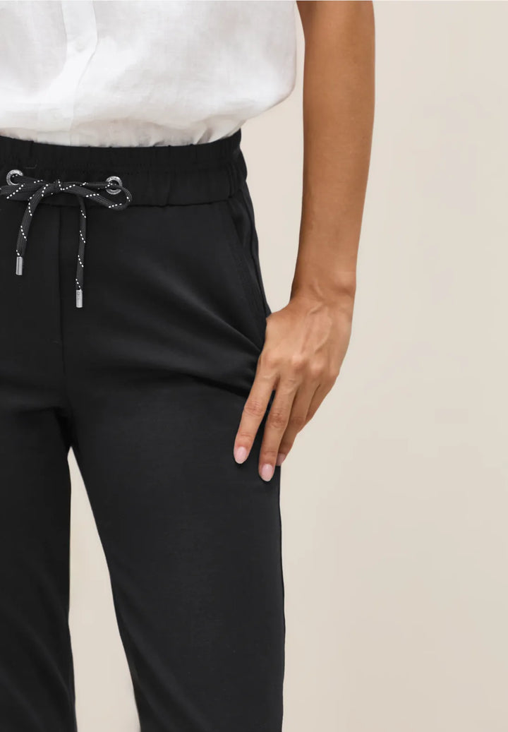 Cecil Tracey Trousers In Black