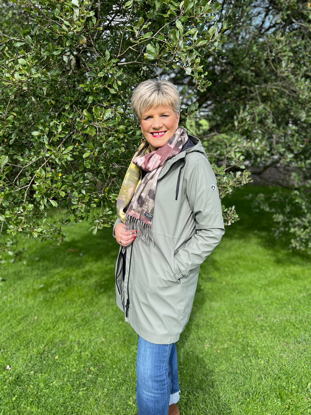 Tanta vand raincoat in Mulled Basil