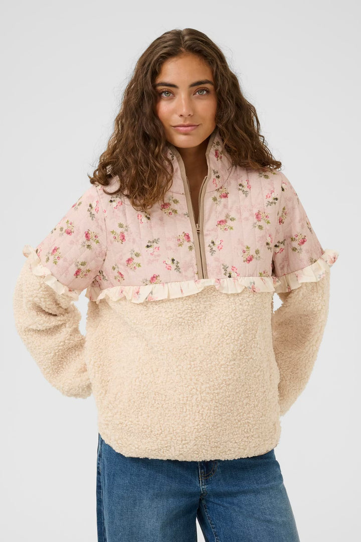Culture Floral Fleece In Pink Multi