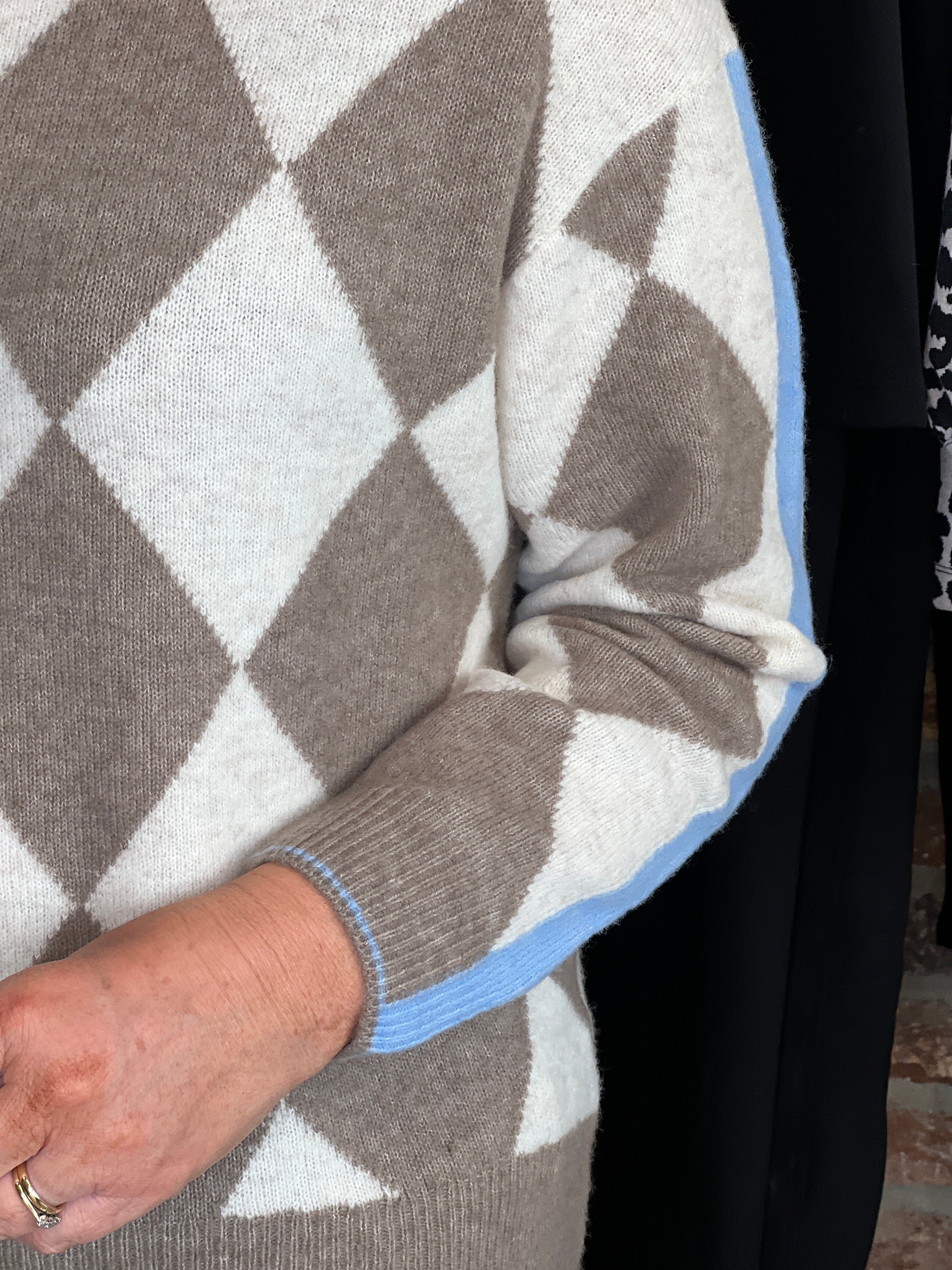 Oui Jacquard Pullover With Stripe In Taupe Multi