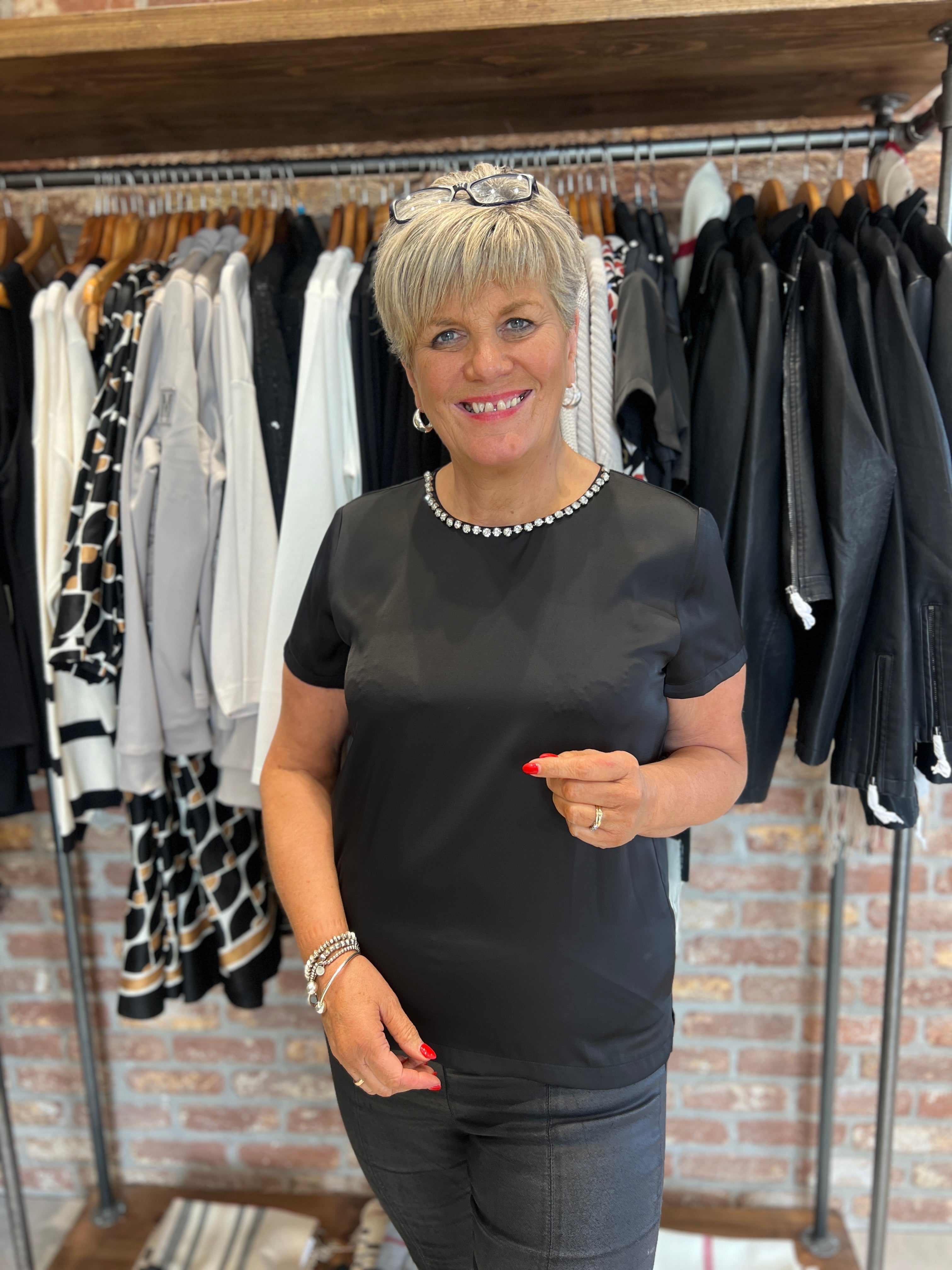 Peruzzi Diamanté Top In Black