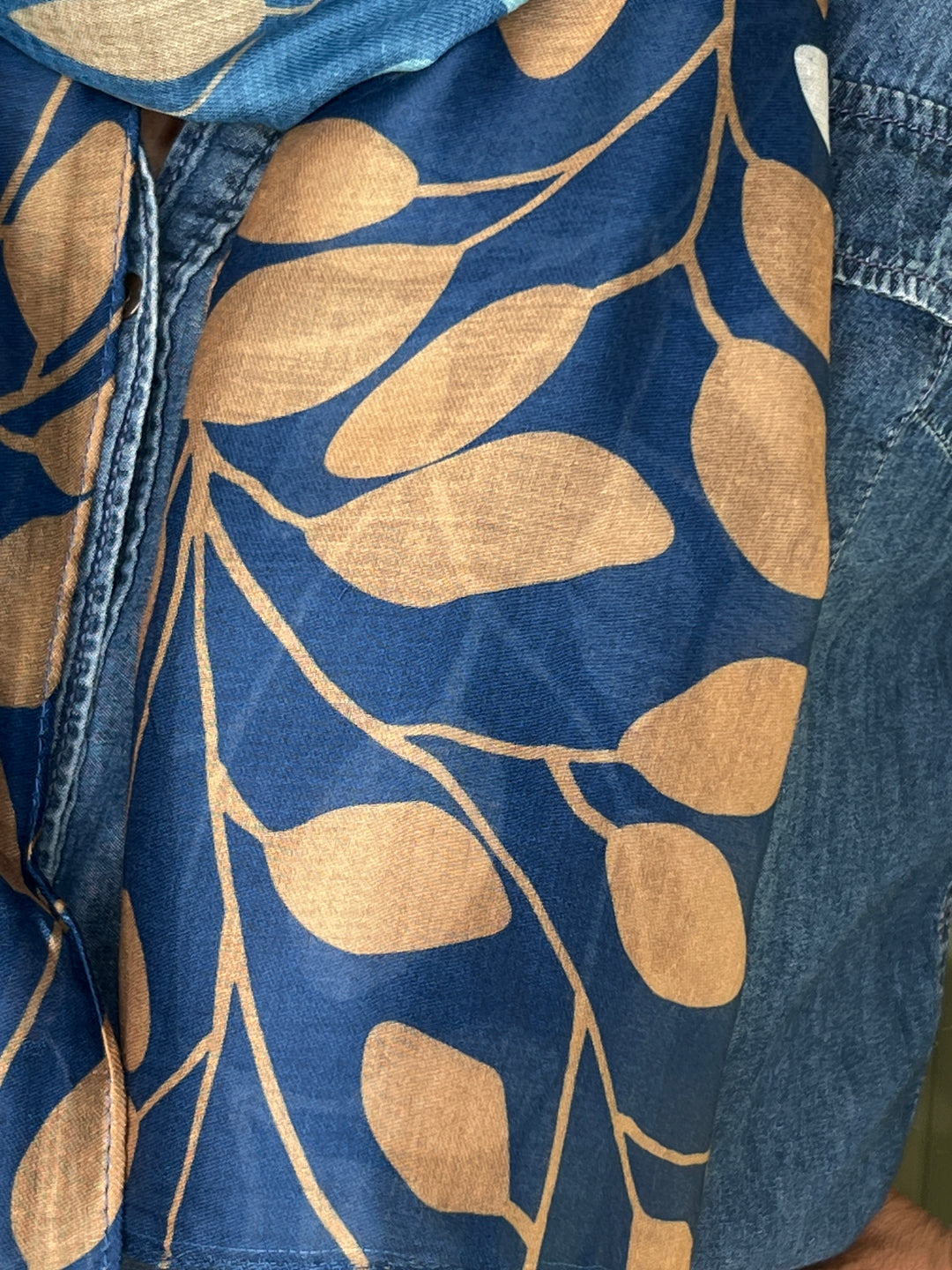 Sophie Leafy Branches Scarf In Navy