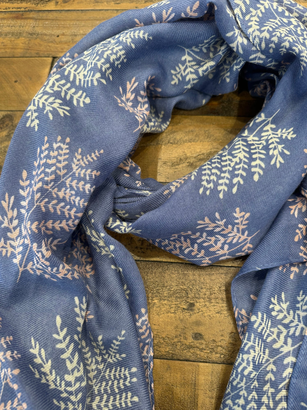 Amelia Lovely Leaves Print Scarf In Denim