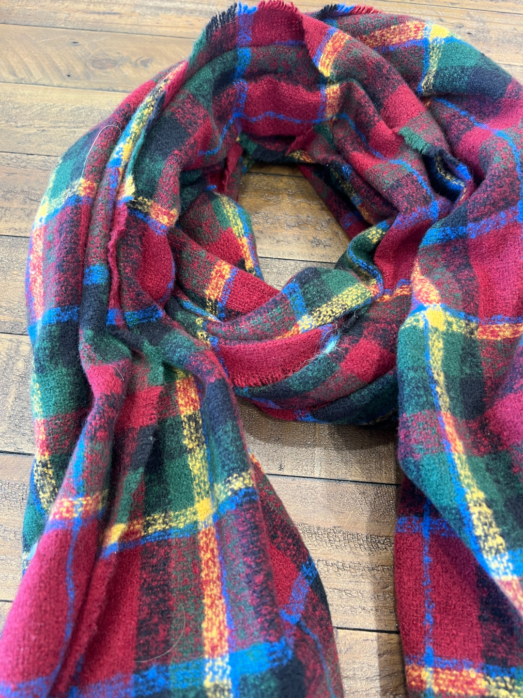 Elsa Tartan Scarf In Red Multi