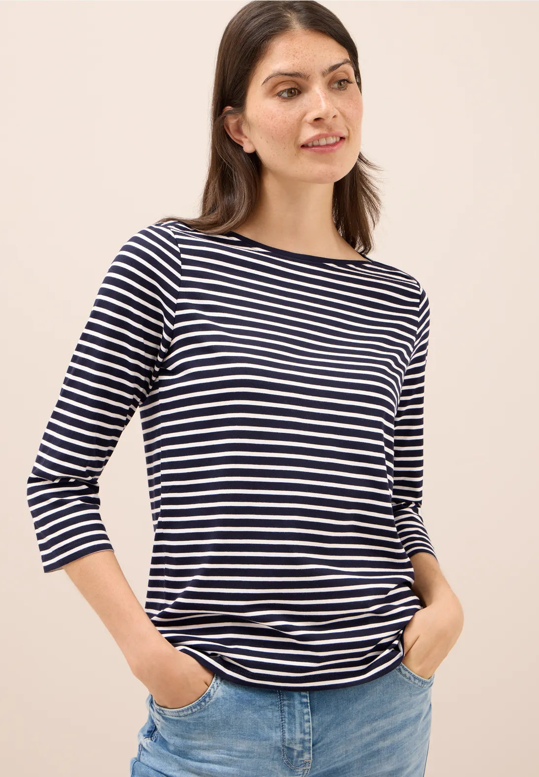 Cecil Striped Top In Navy