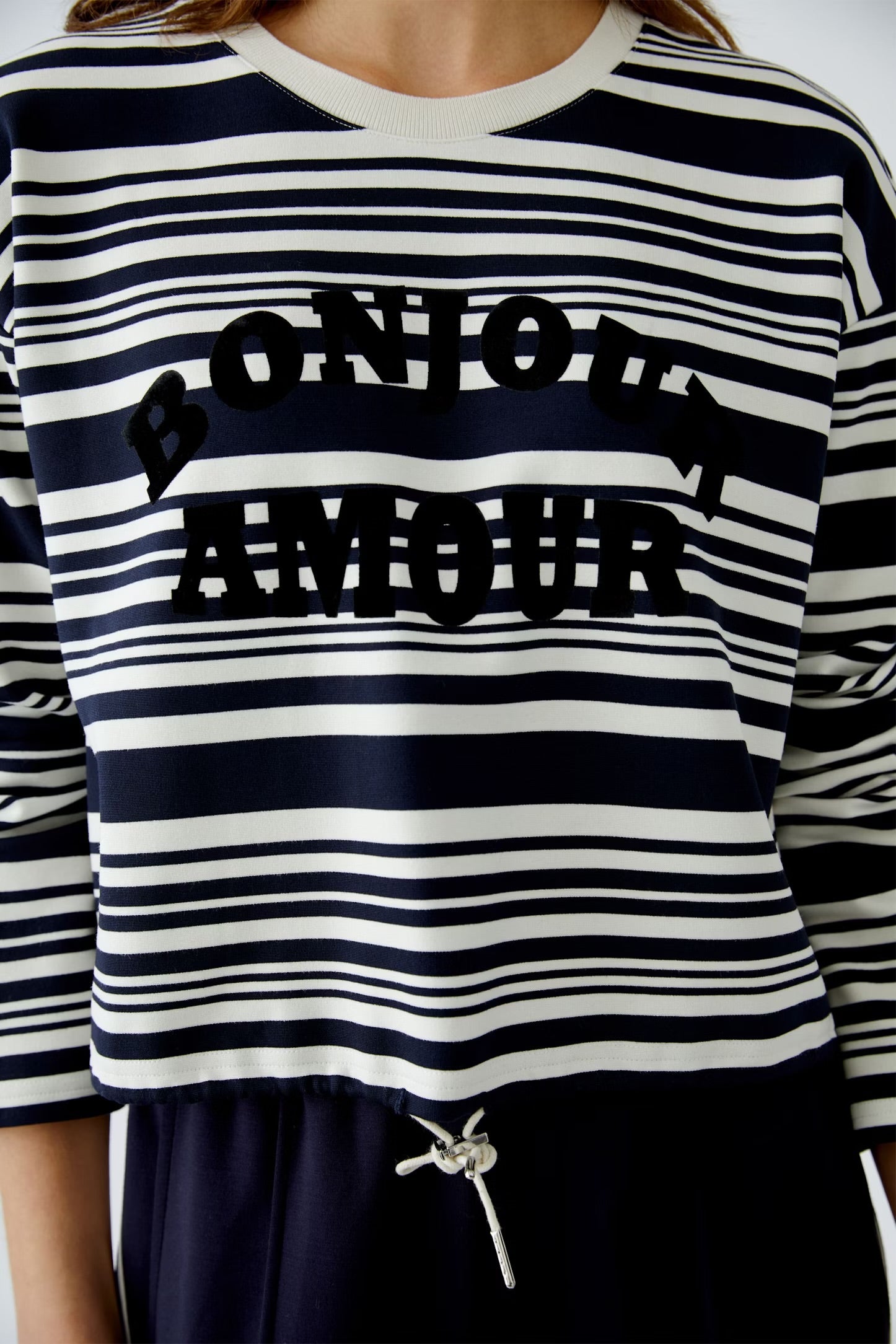 Oui “Bonjour Amour” Sweatshirt In Navy & White