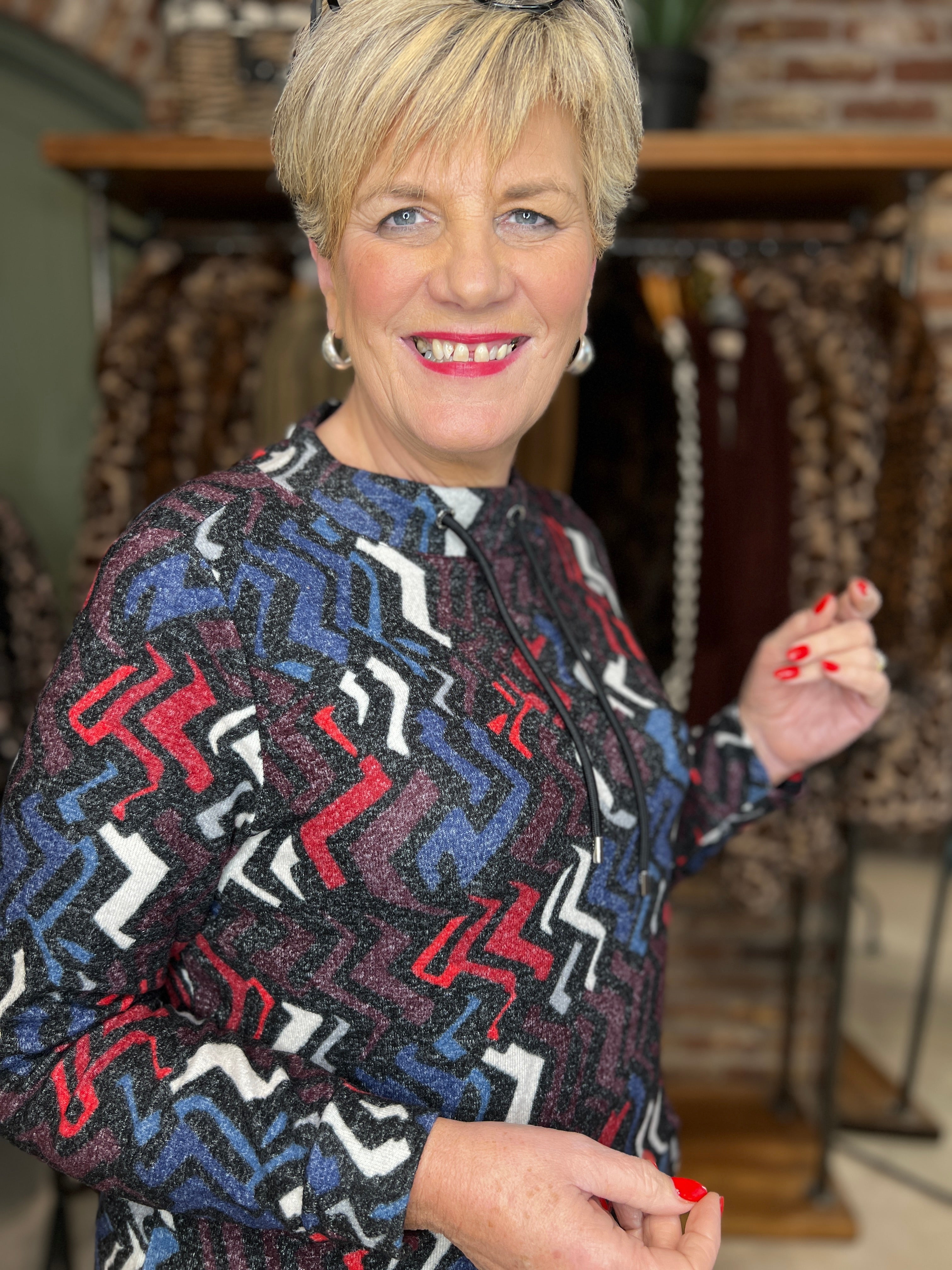 Cecil Funnel Neck Sweatshirt In Black Multi