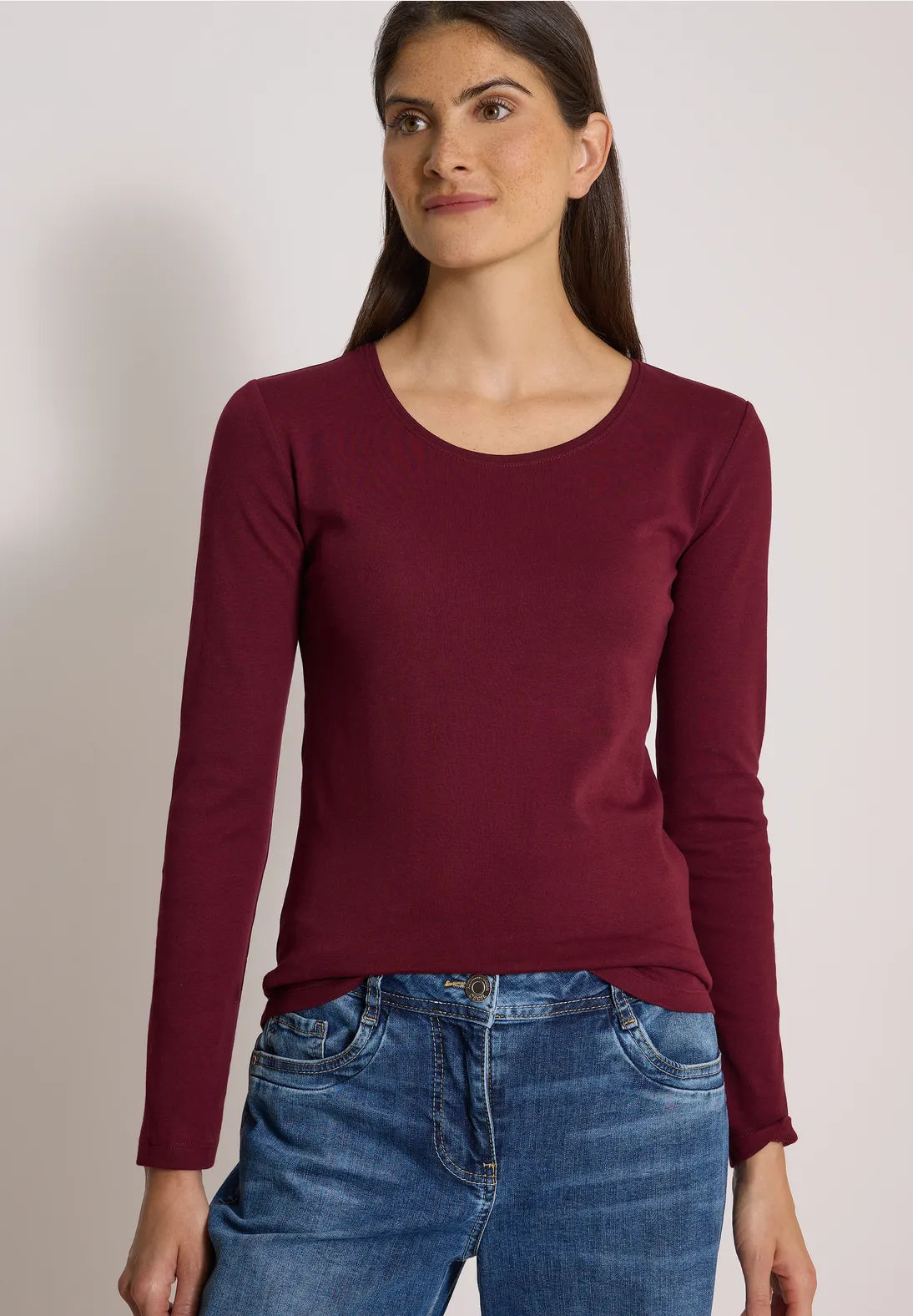 Pia basic top in red wine