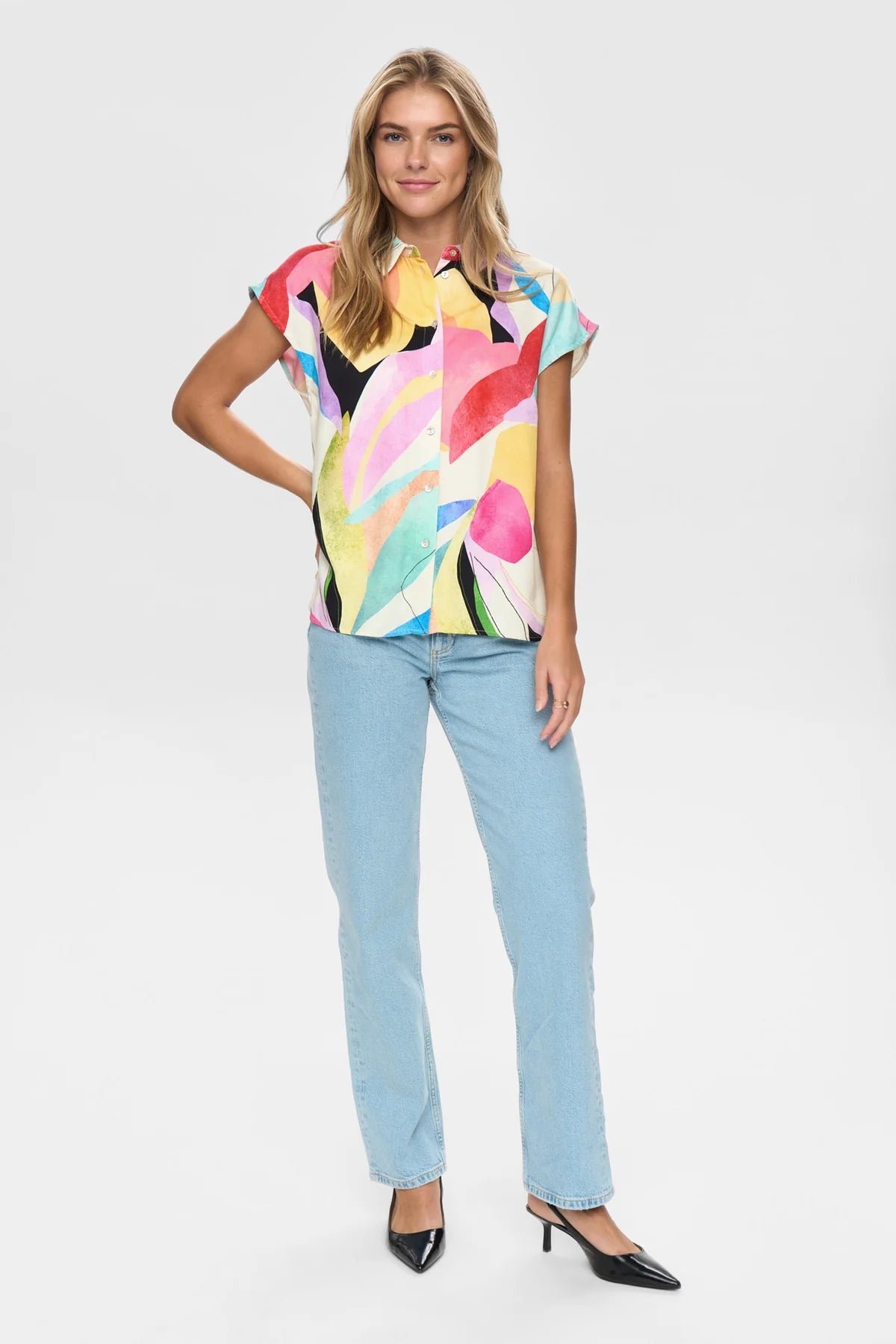Nümph Patterned Shirt in Peony
