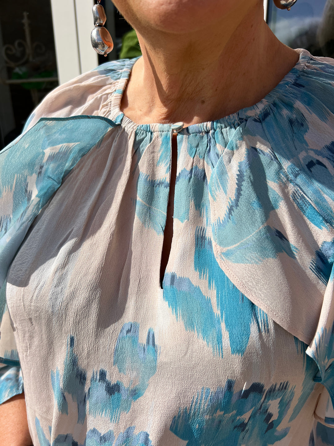 Saint Tropez shaded floral blouse In Blue