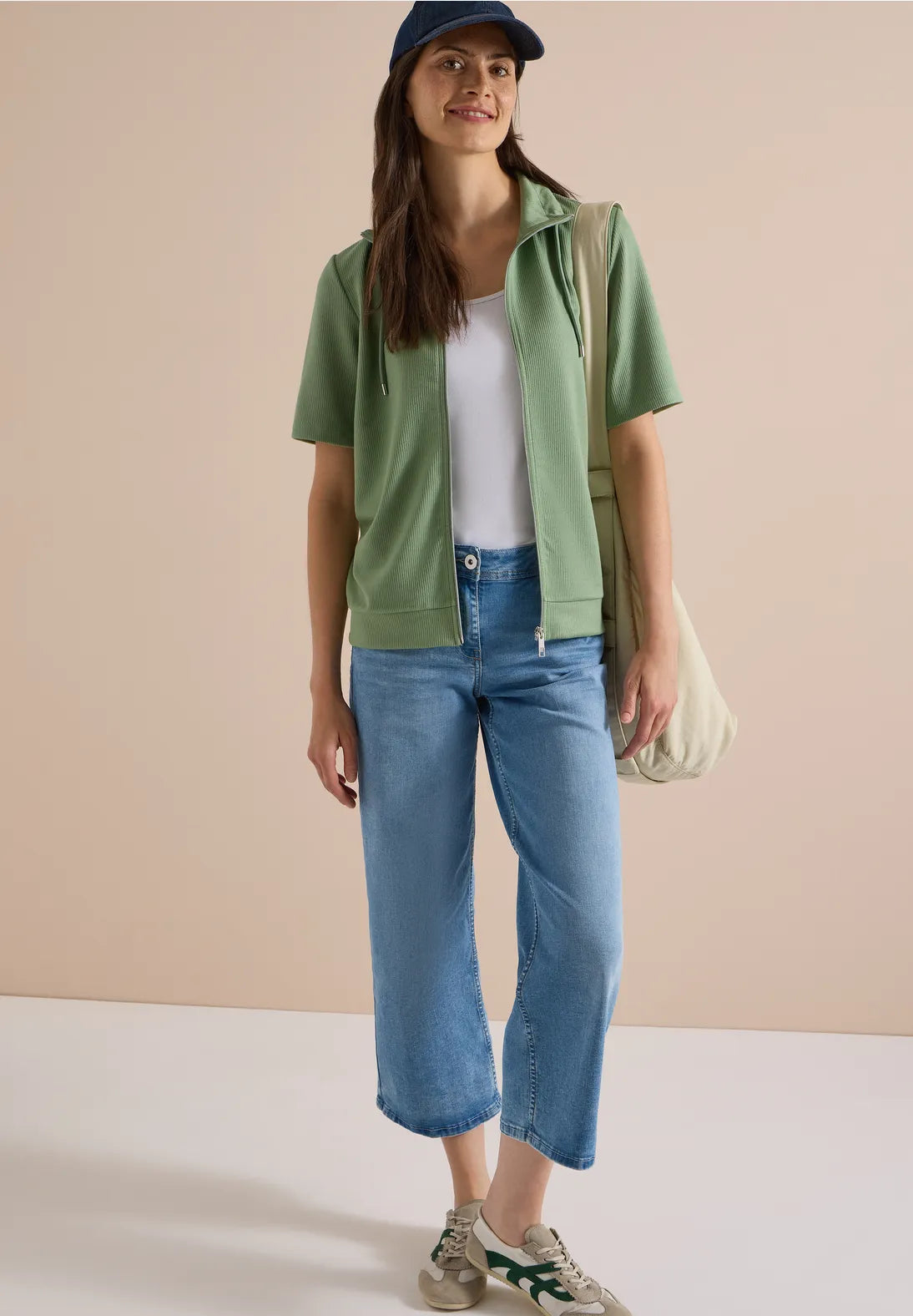 Cecil Zipped Jacket In Deep Matcha Green