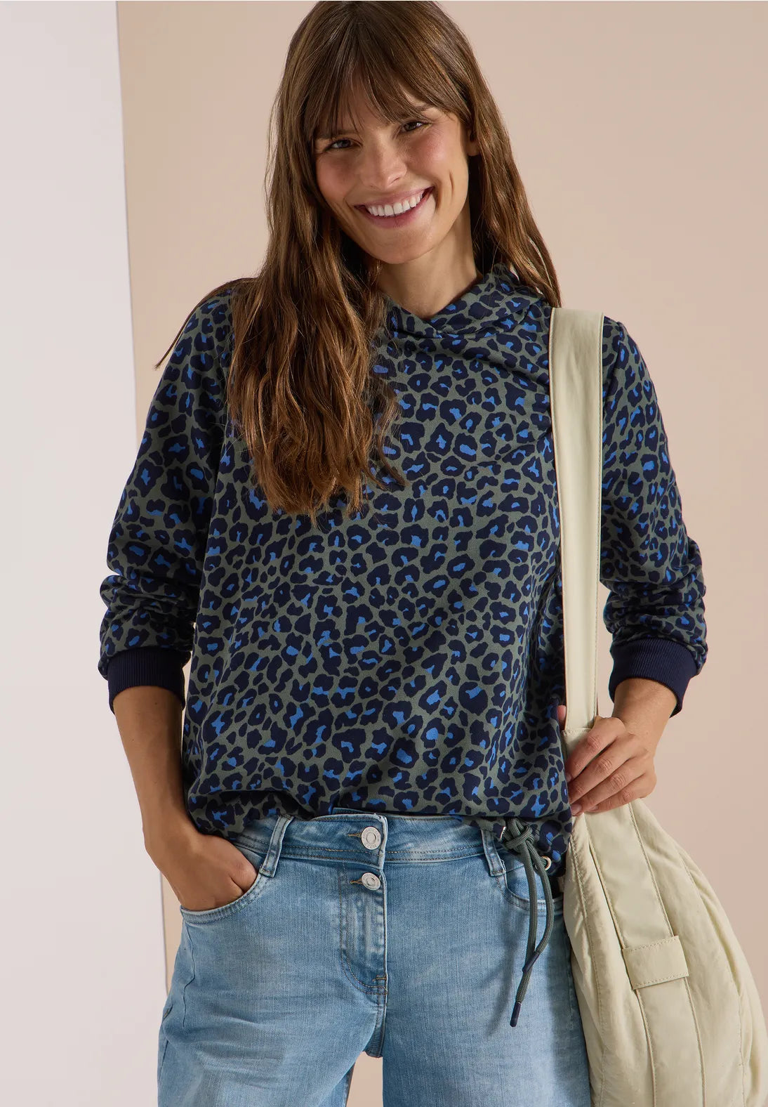 Leo print hoodie in Navy multi