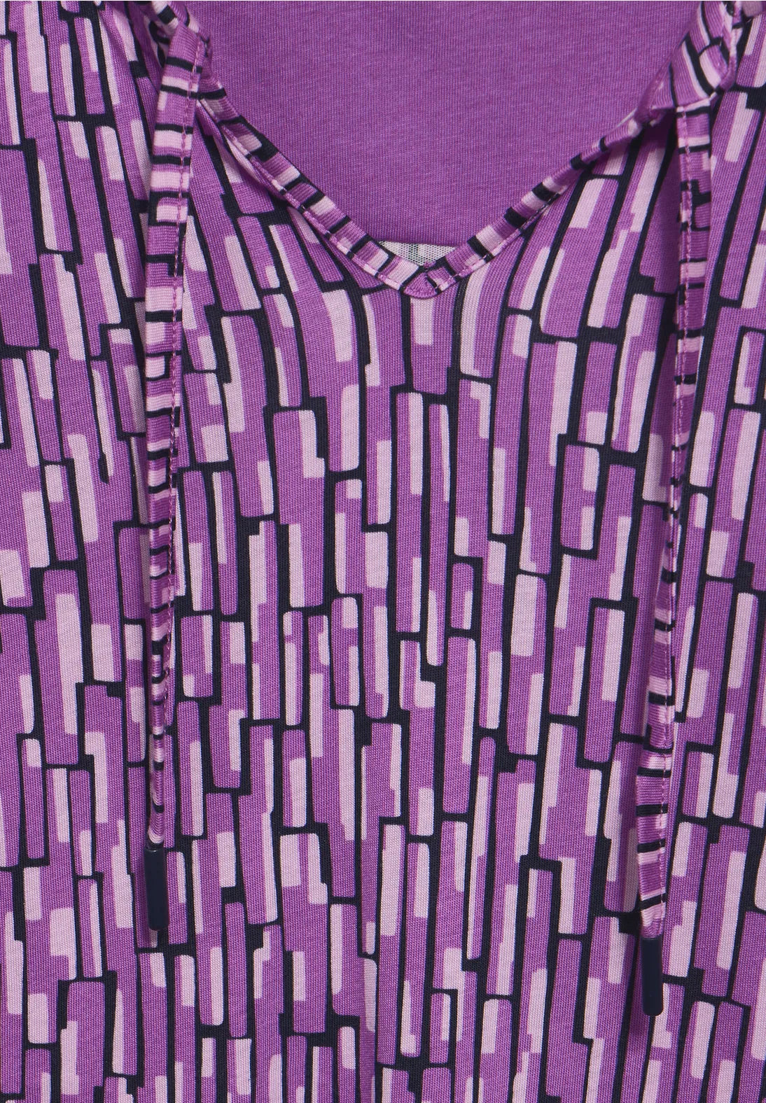 Cecil Minimal Print Gathered Top In Iced Violet