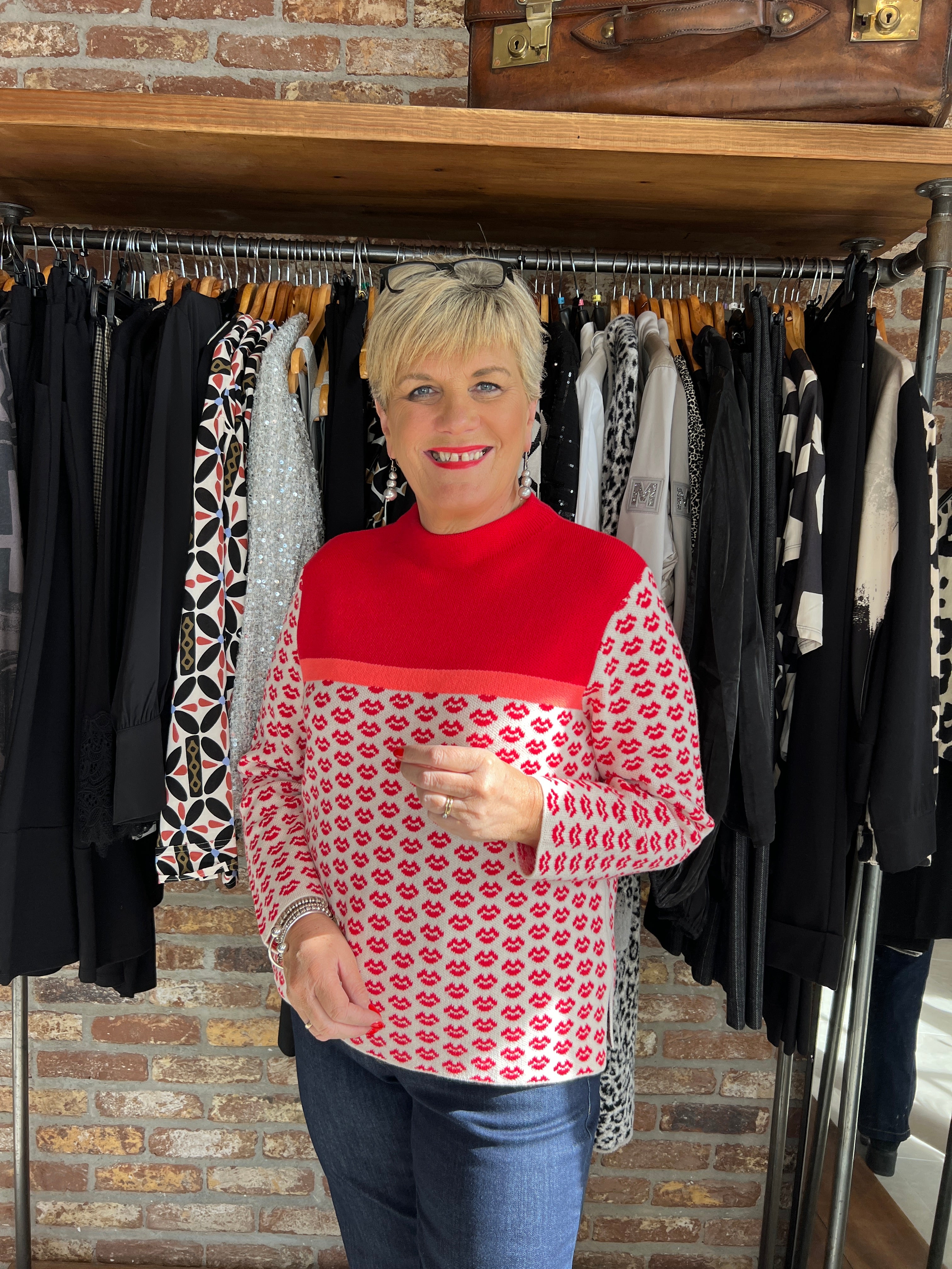 Oui Pullover With Jacquard Motif In White & Red