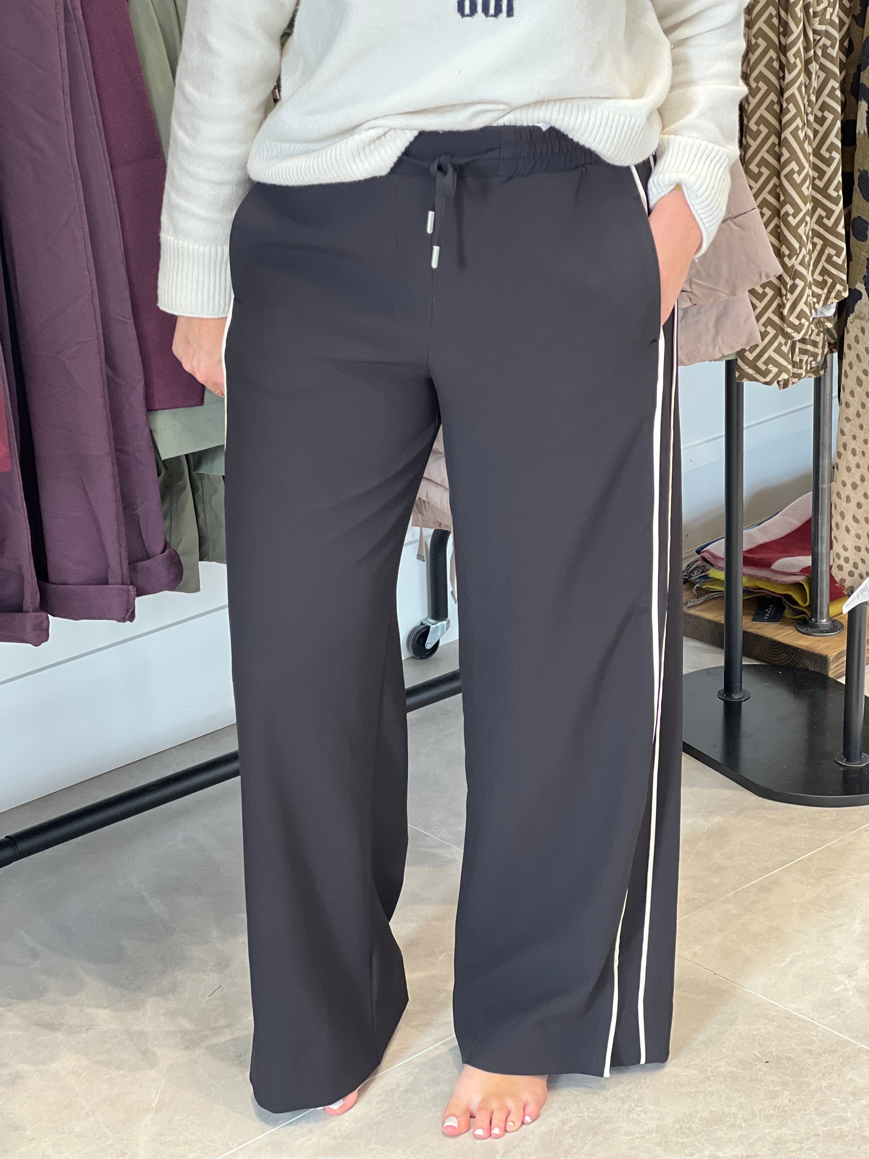 Soya Concept Saya Trousers In Black