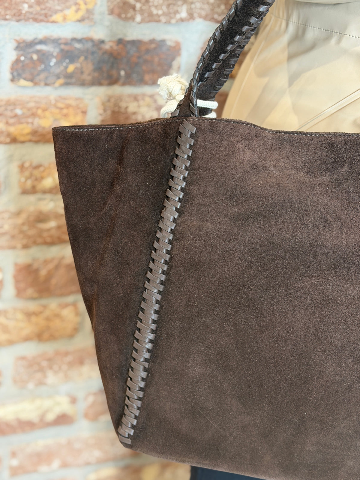 BIBA narrows leather shoulder bag