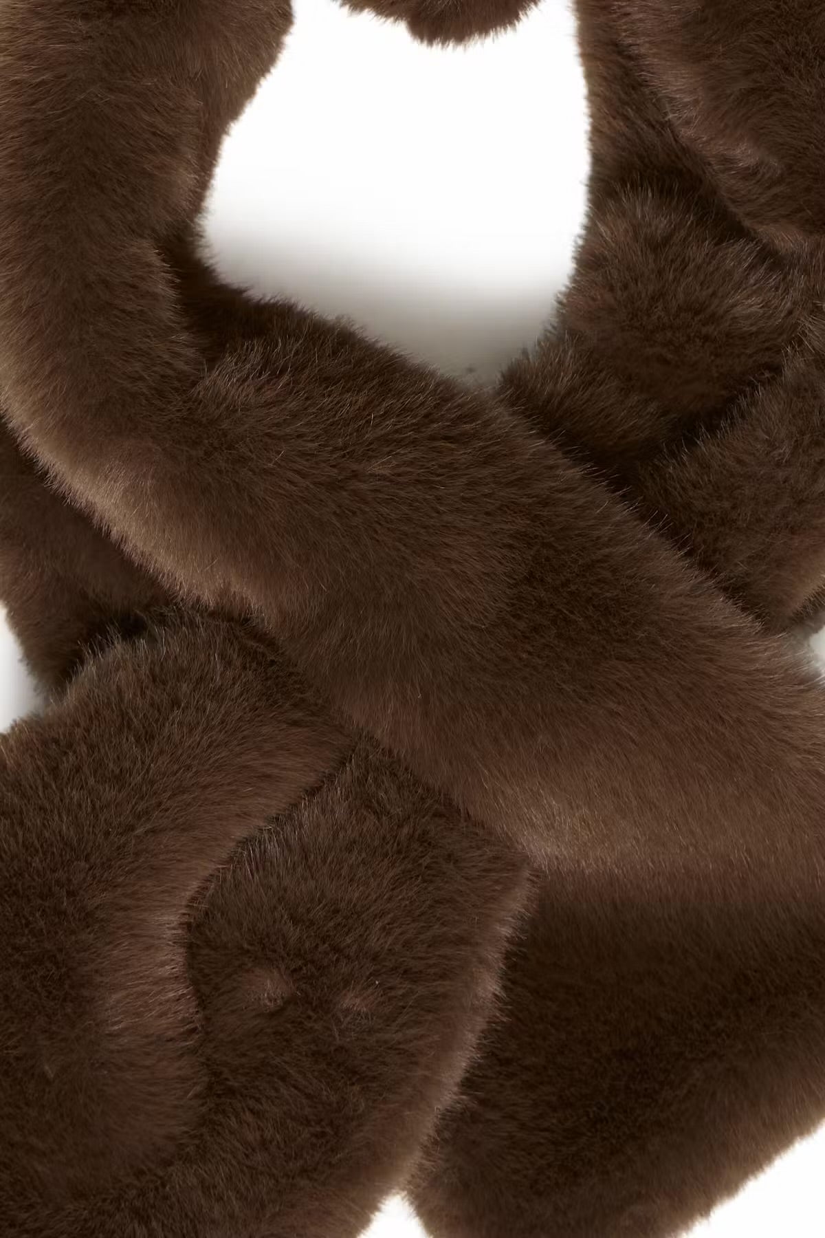 Fur loop scarf In Coffee Bean