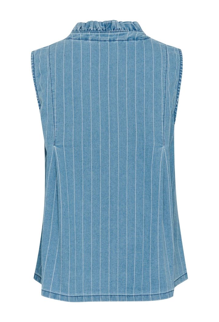 Culture Curenny Sleeveless Blouse In Light Blue
