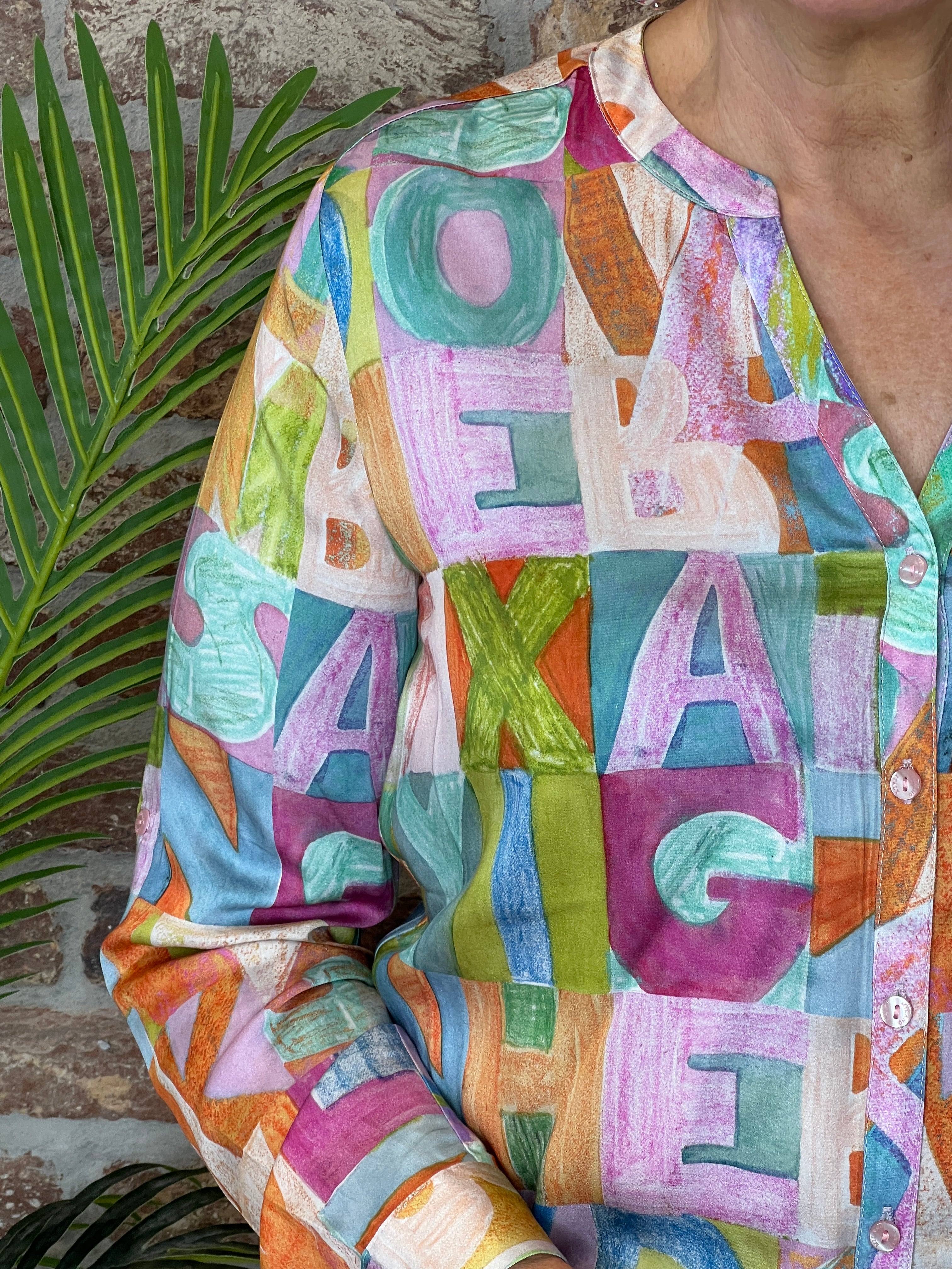 Milano Italy Patterned blouse In rose multi