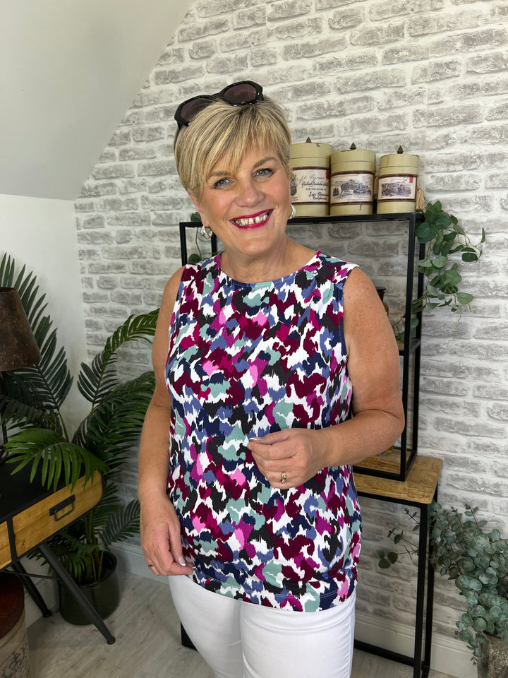 Cecil Patterned Sleeveless Top In Vanilla White