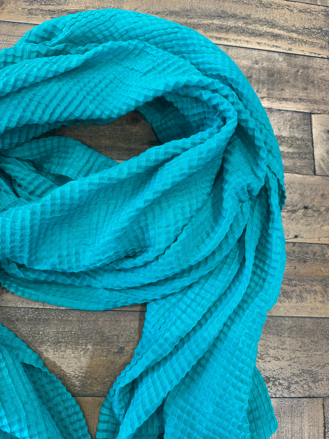 Street One Pleated Scarf In Green