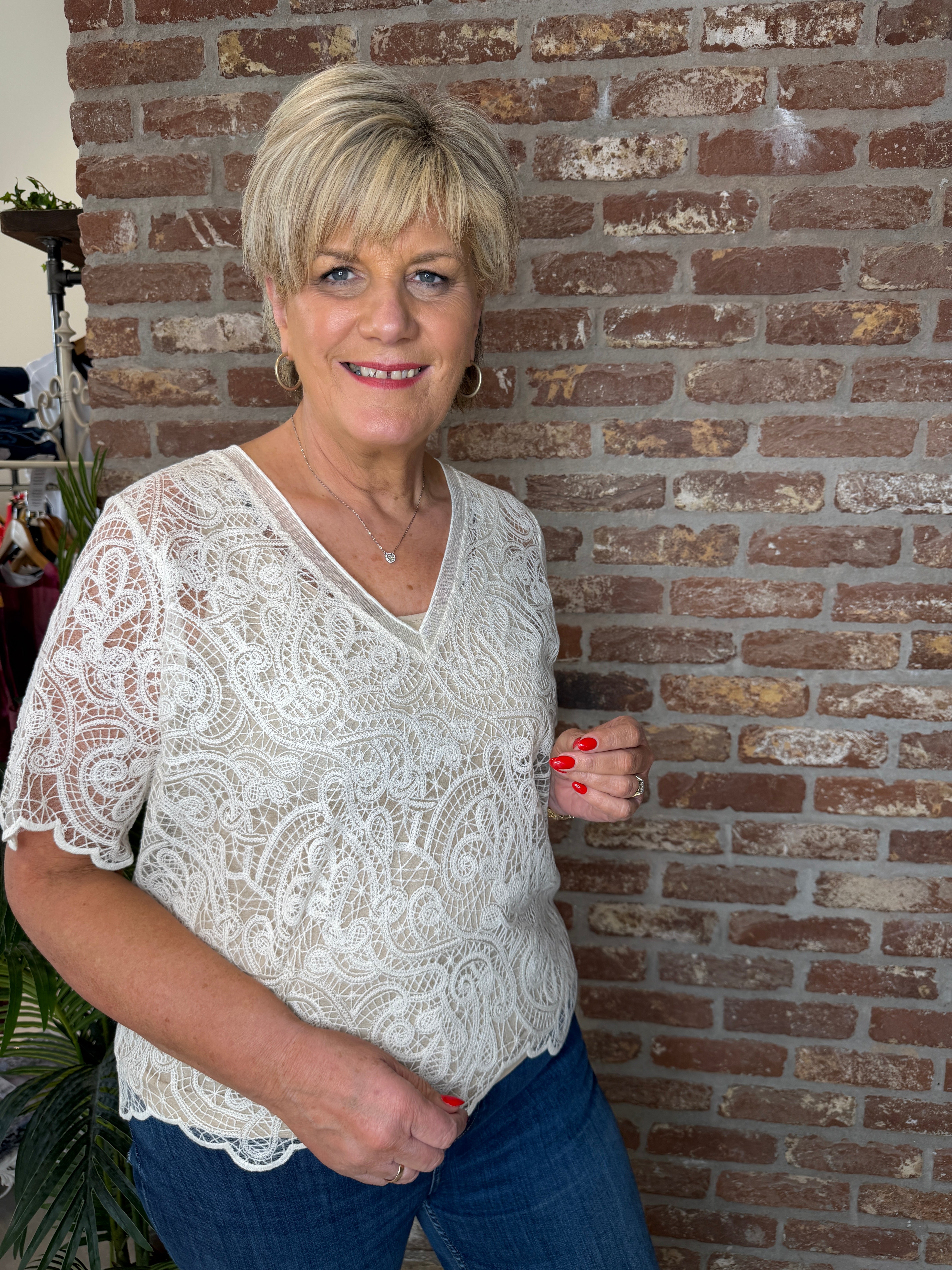 Culture Lace Blouse In Spring Gardenia