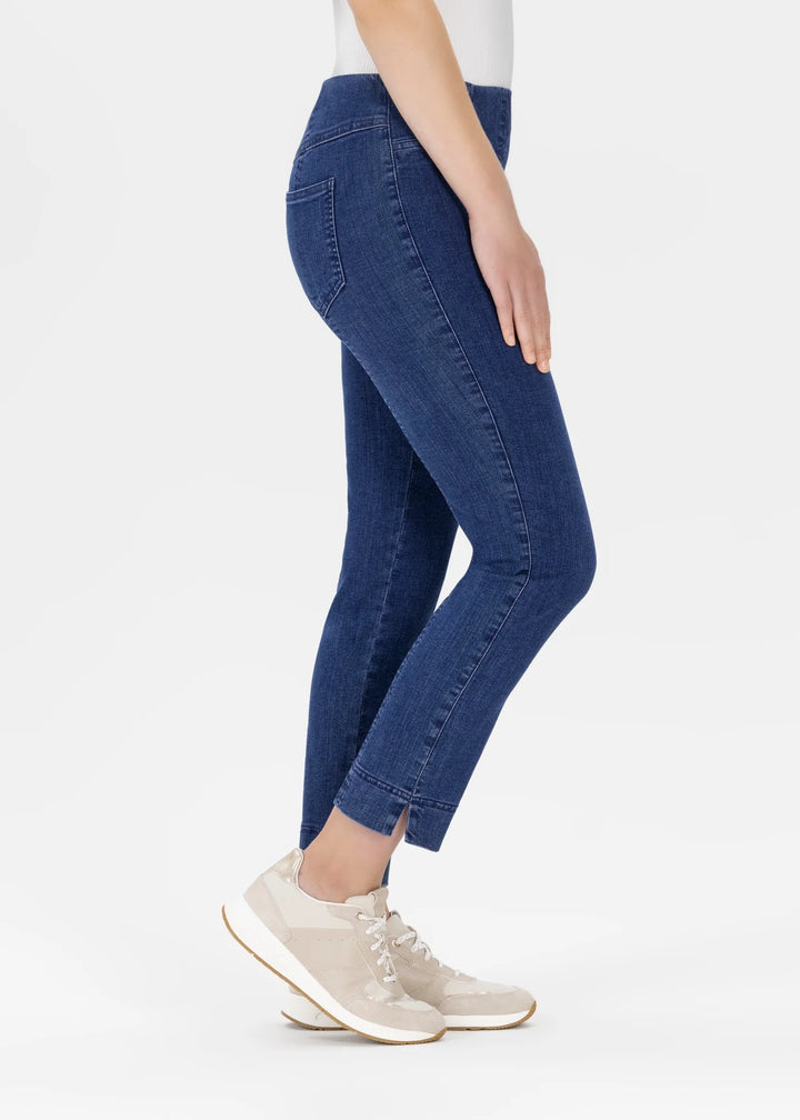 Stehmann Igor Pull on 6/8 Jeans In Fjord Navy