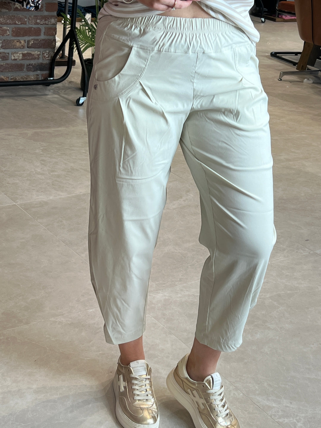 Stehmann Rachell Bengaline Trousers In Stone