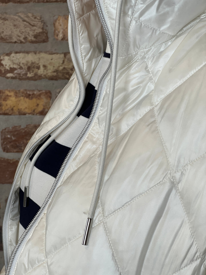Monari Quilted Coat In Off White