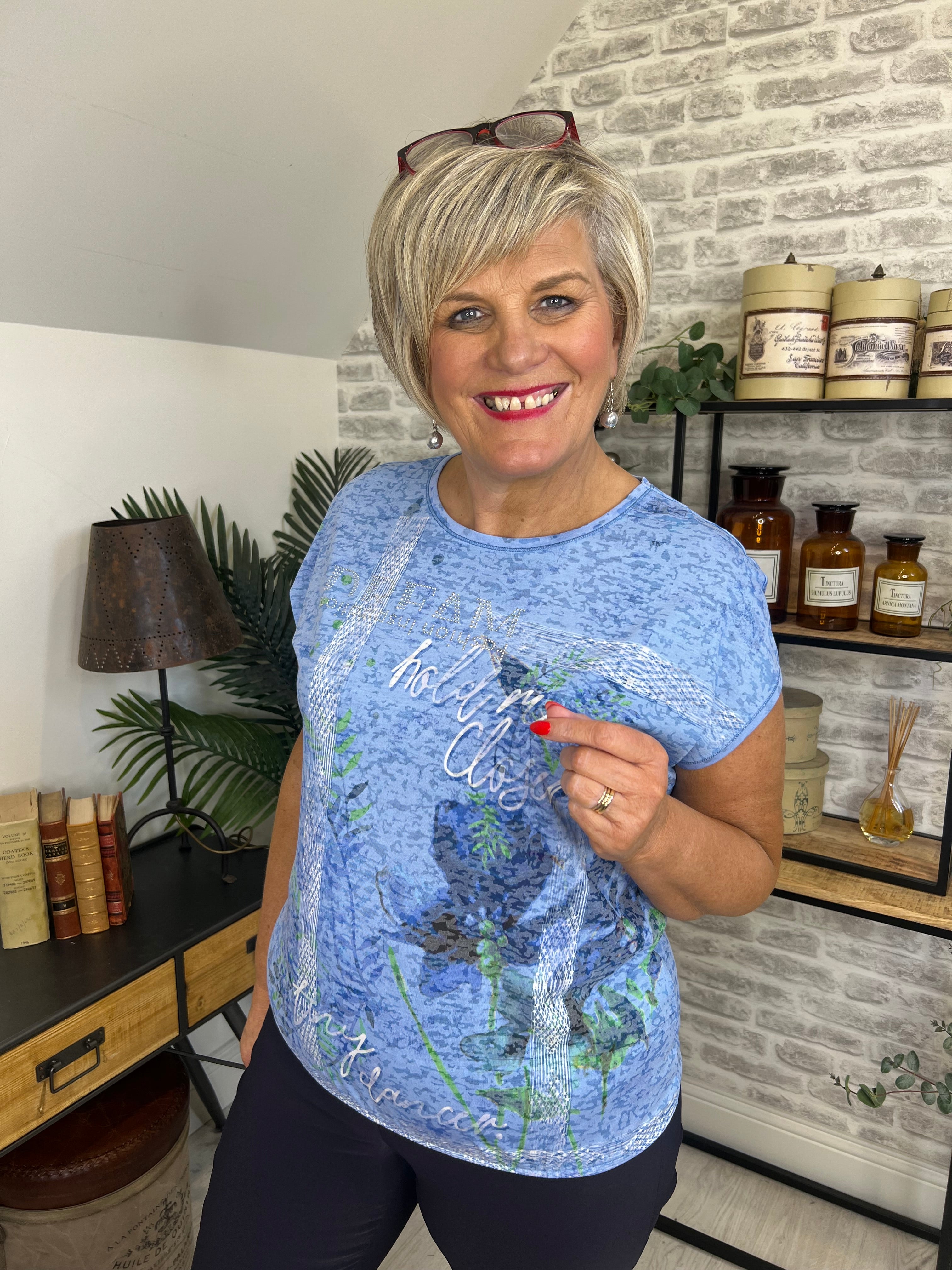 Joy For Life Floral Top In Blue