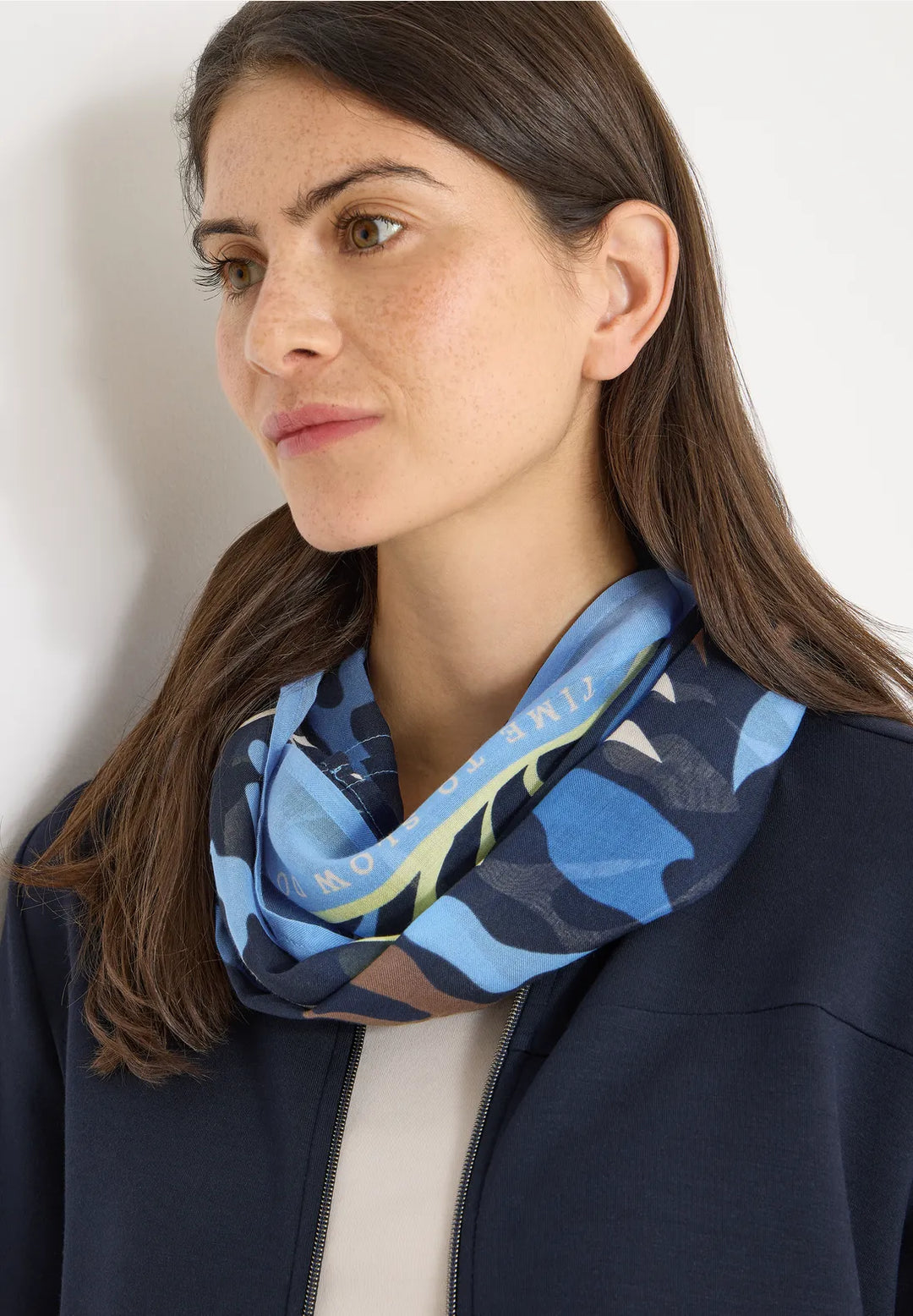 Cecil Print Loop Snood In Universal Blue