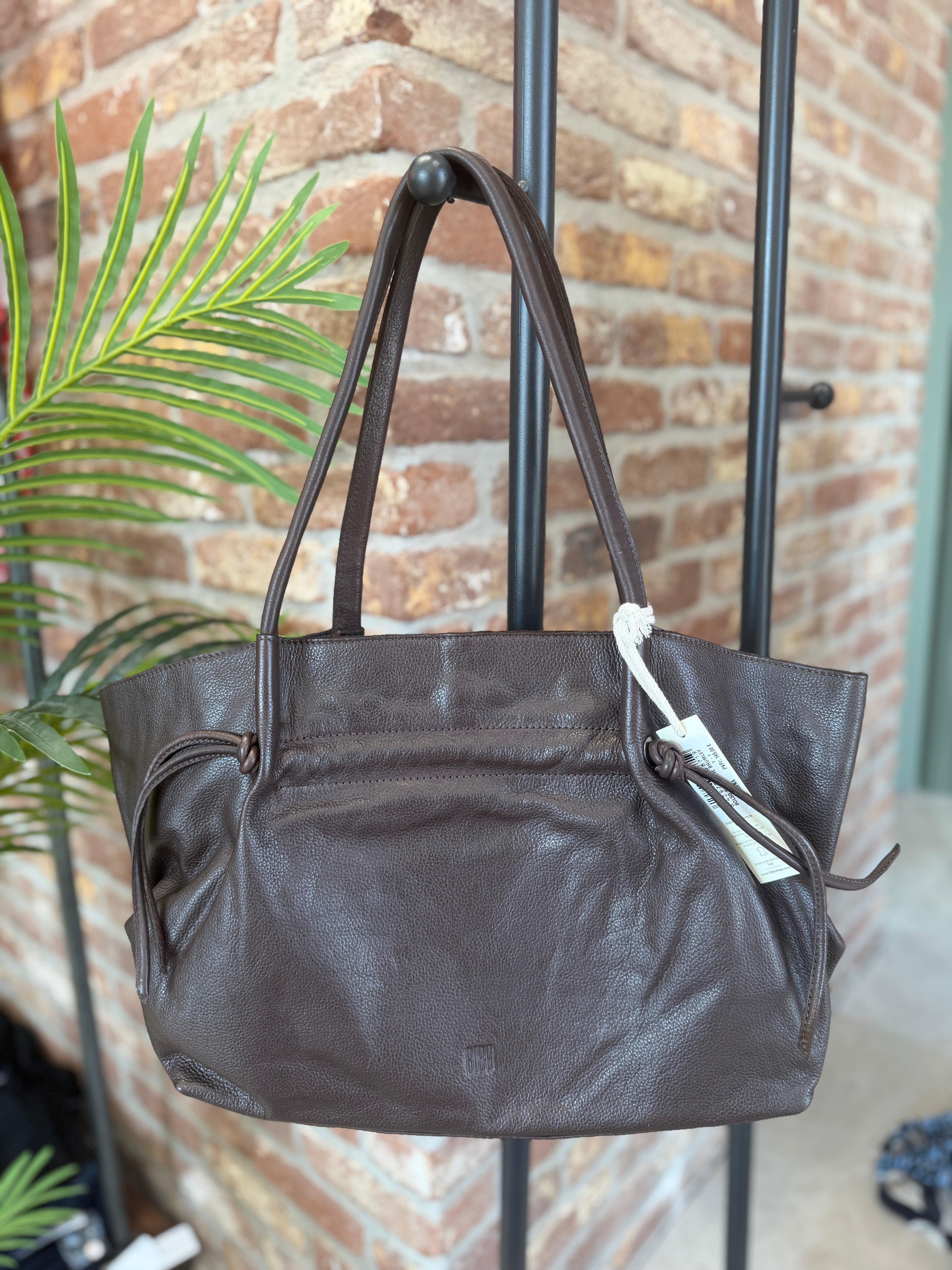 BIBA leather Brumley shoulder bag in Aubergine