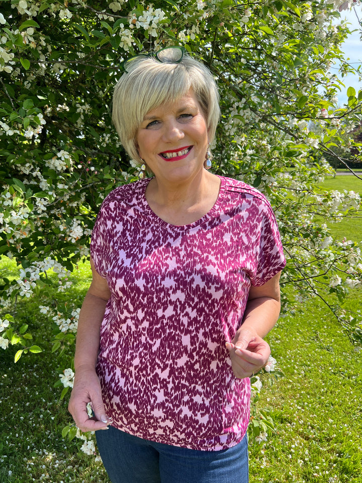 Cecil Minimal Print T-Shirt In Cherry Blossom Pink