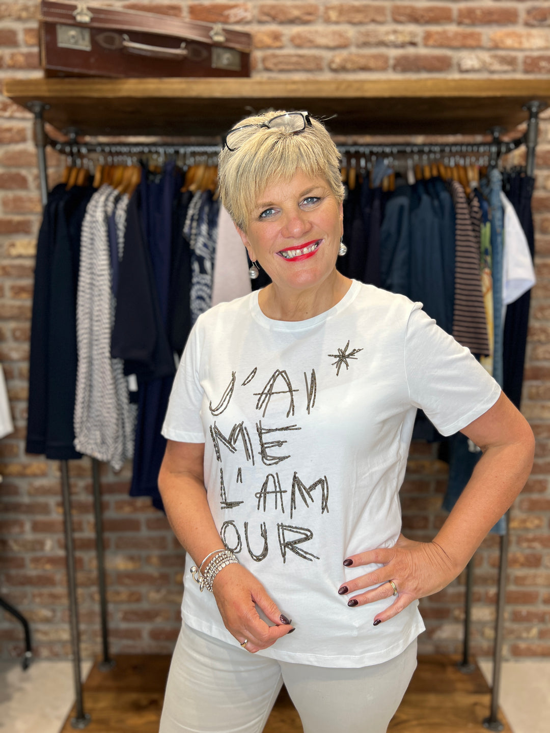 Oui Sequins & Bead T-shirt In White & Brown