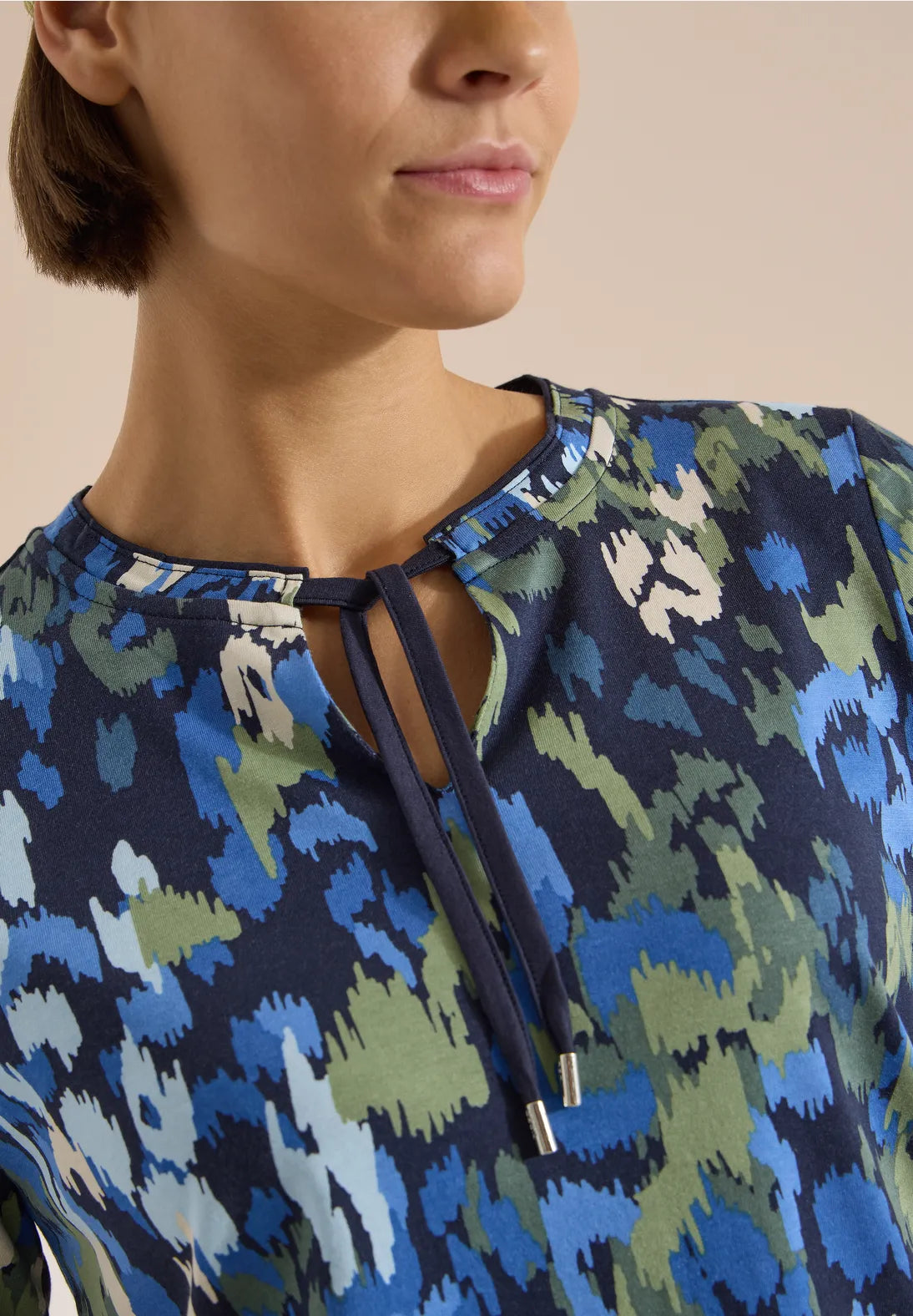 Cecil Patterned T-shirt With Toggles In Urban Dark Blue