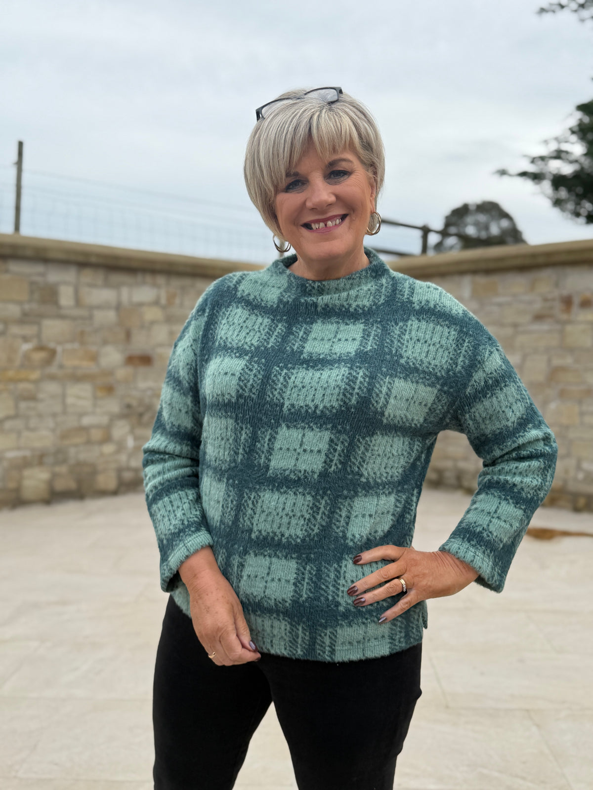Fluffy sweatshirt in stormy green