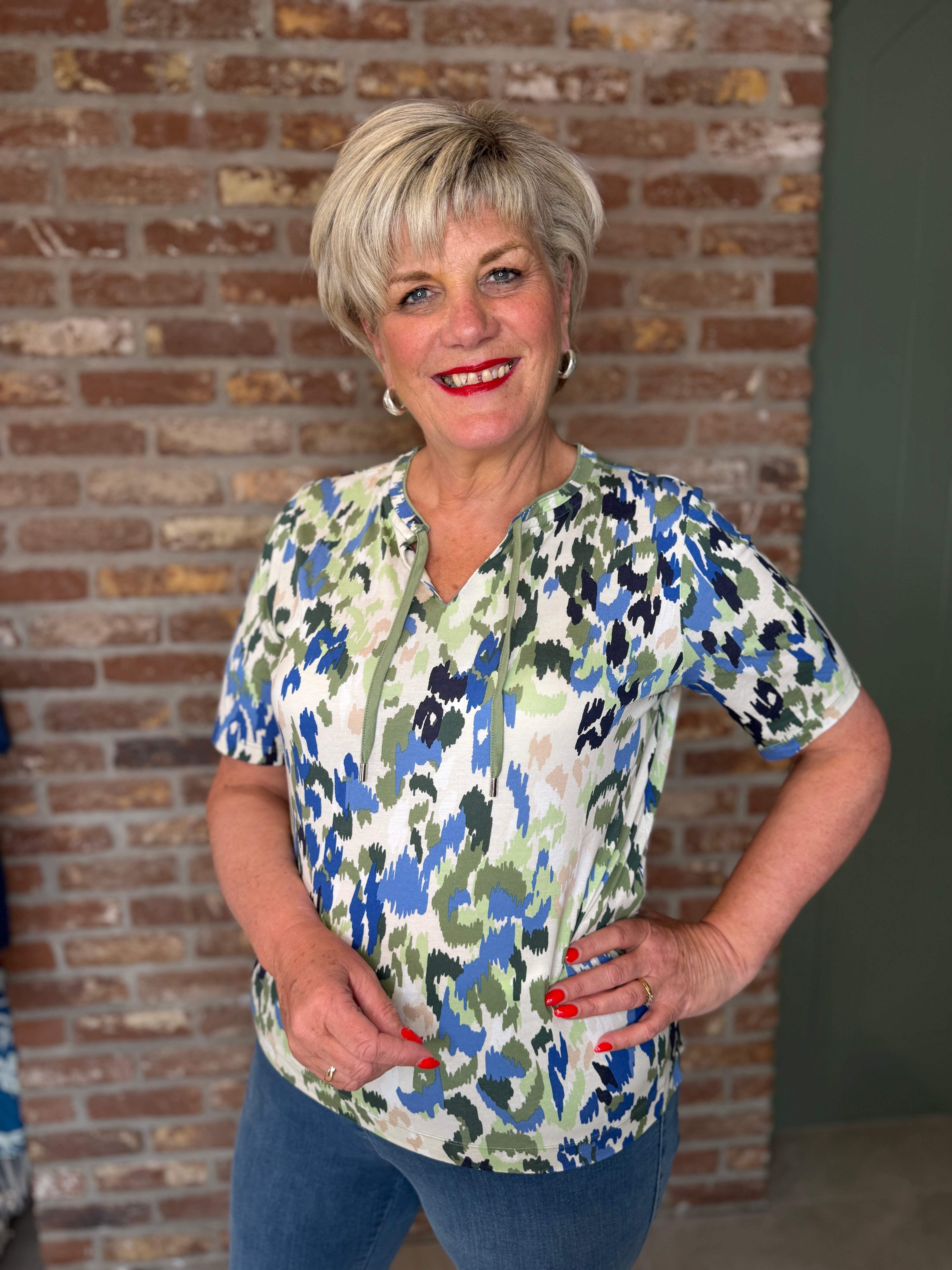 Cecil Patterned T-shirt With Toggles In Cashmere Beige
