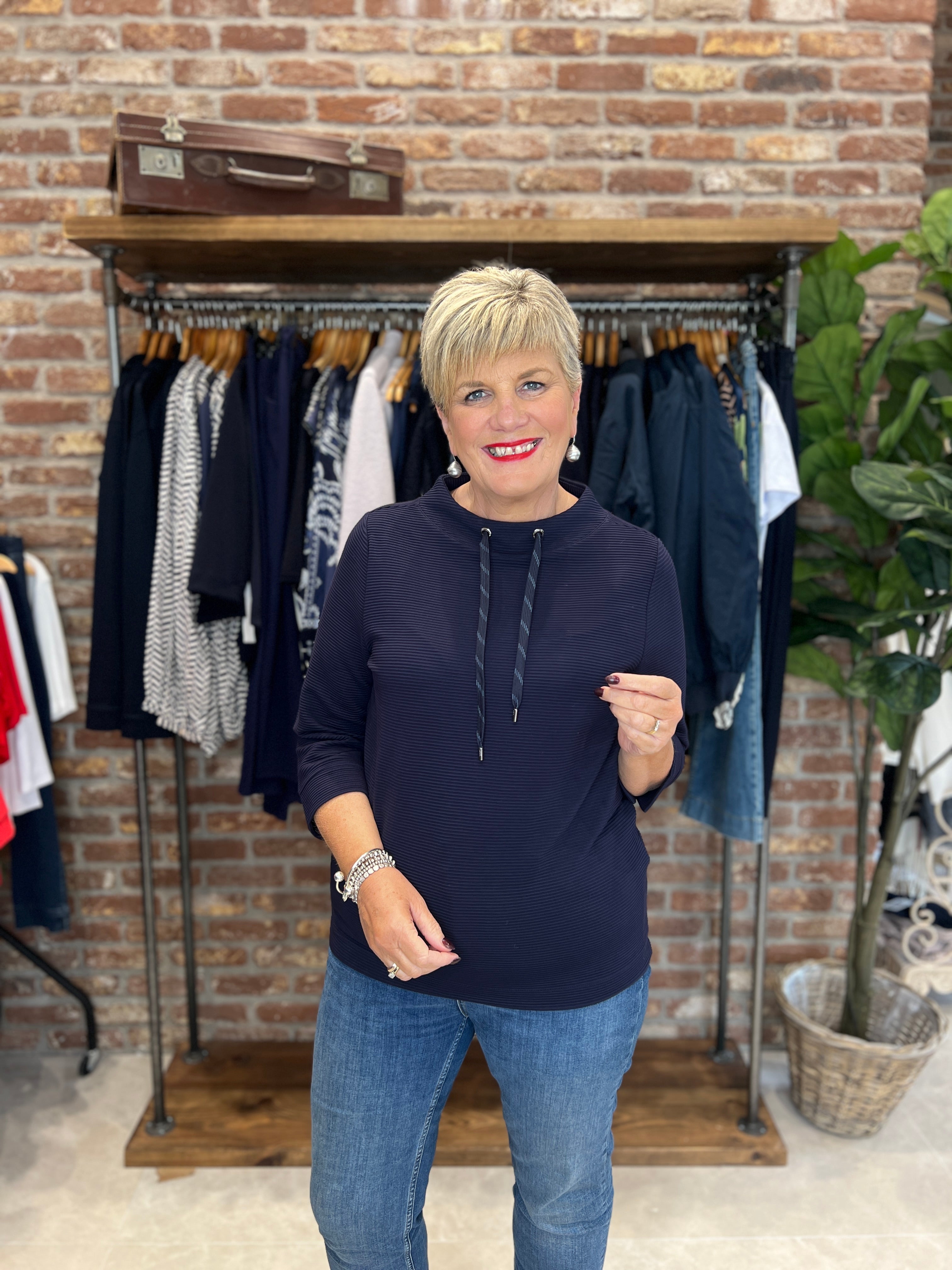 Cecil Ribbed Funnel Neck sweatshirt In Urban Dark Blue