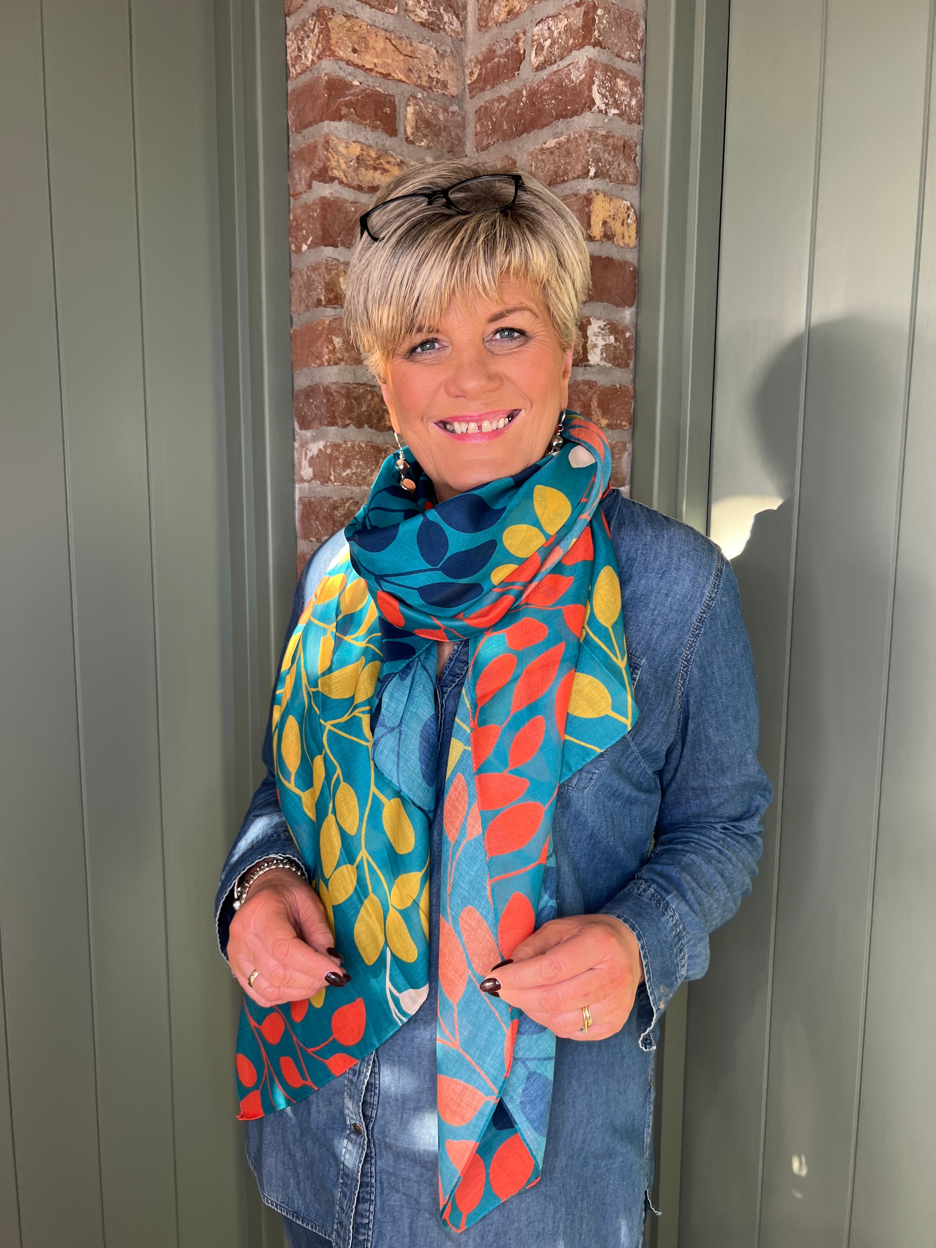 Sophie Leafy Branches Scarf In Turquoise