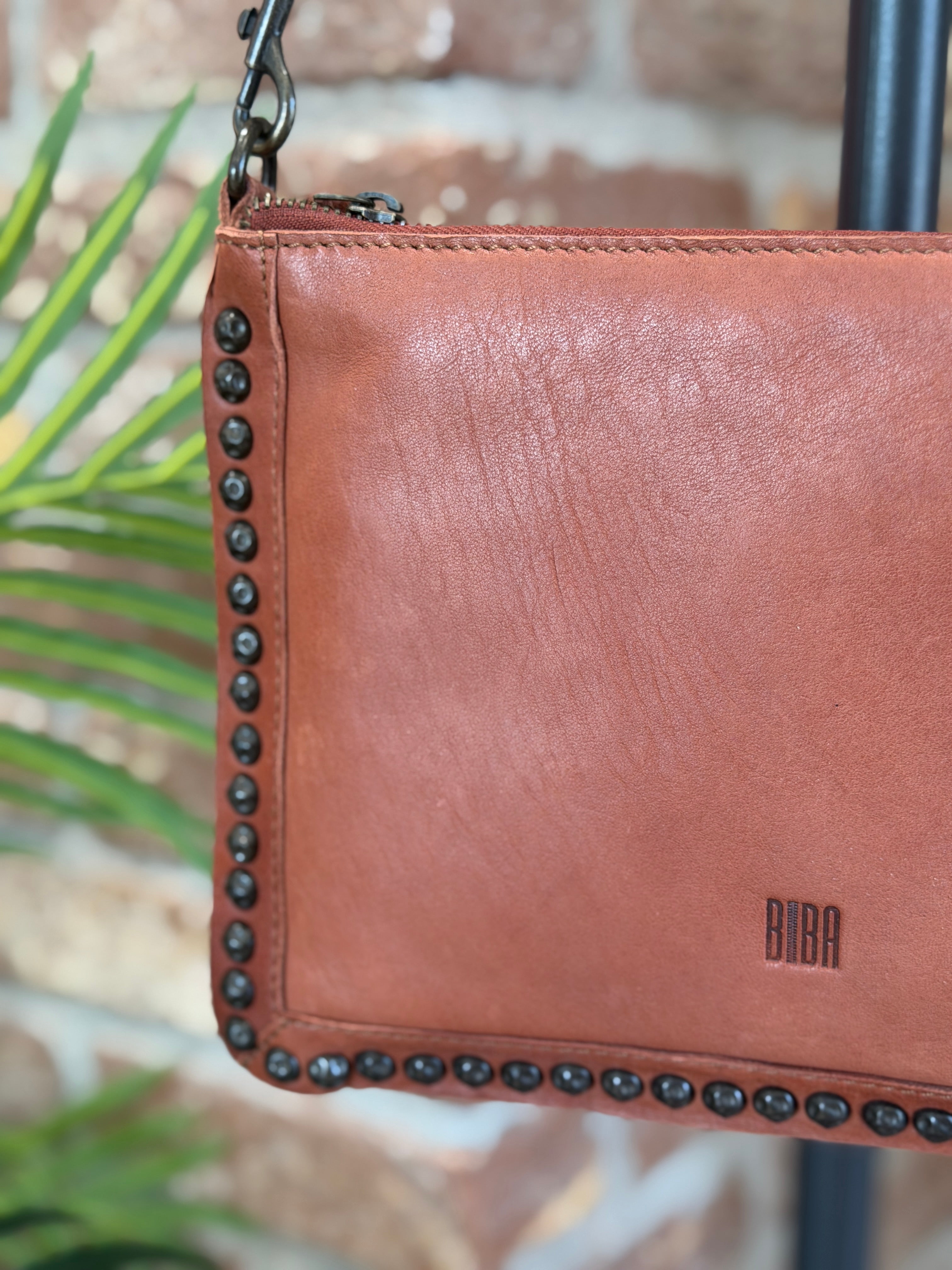 BIBA leather Portland Crossbody bag in Tan
