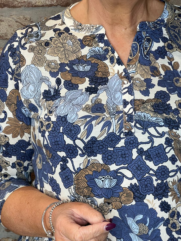 Soya Concept Paisley Felicity Top In Blue