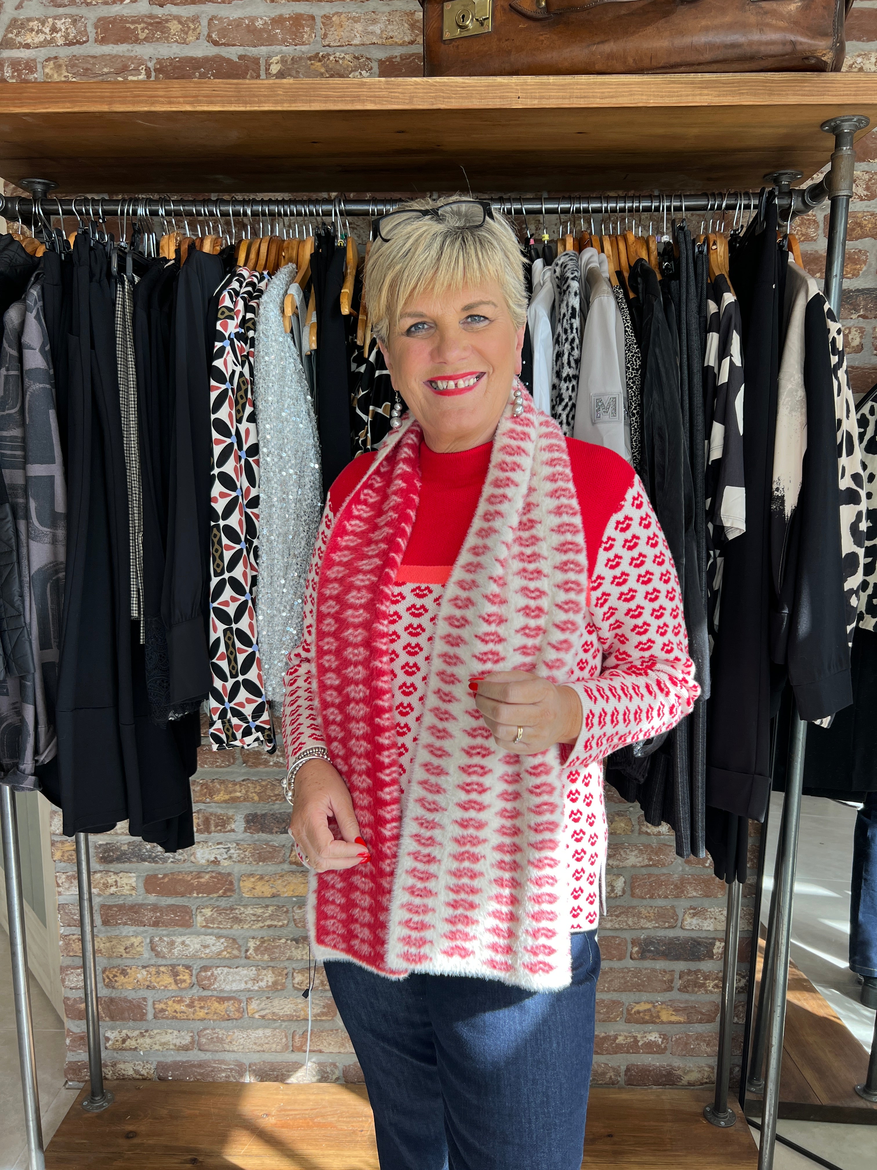 Oui Pullover With Jacquard Motif In White & Red