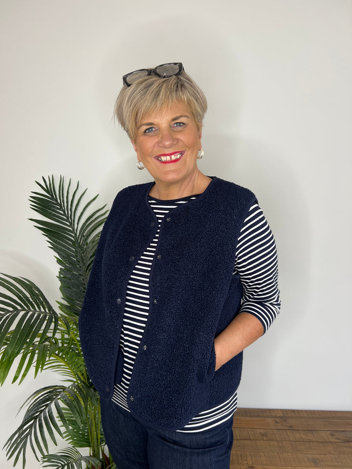 Cecil Curly Vest In Navy