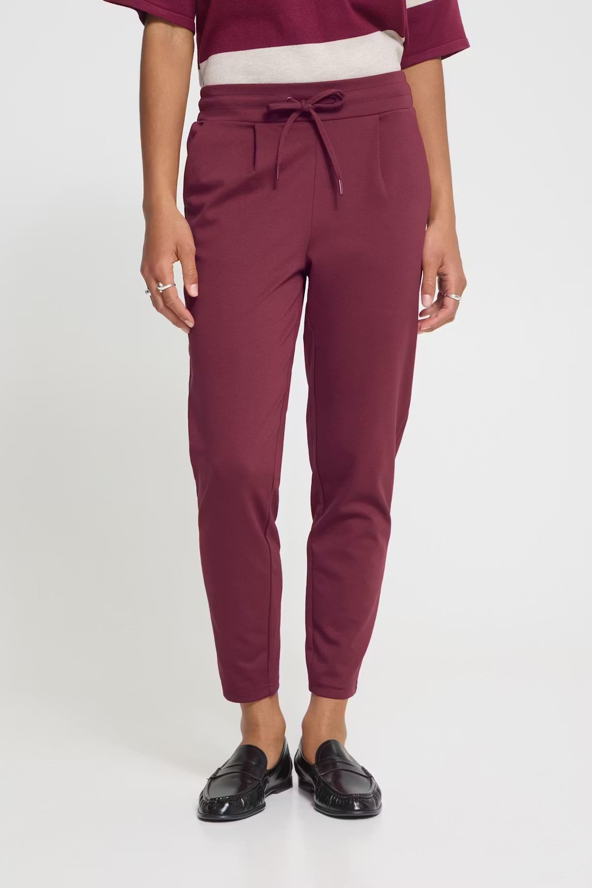 Ichi Ikate Tapered Trousers In  Rhododendron