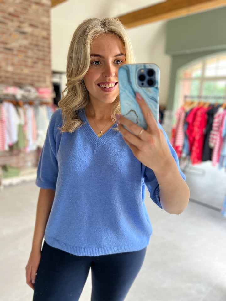 Milano Italy Pullover In Cornflower Blue