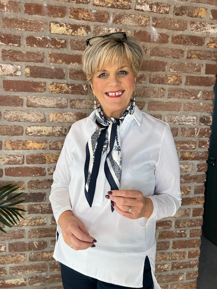 Pipa Floral Neck Silk Scarf In navy & cream